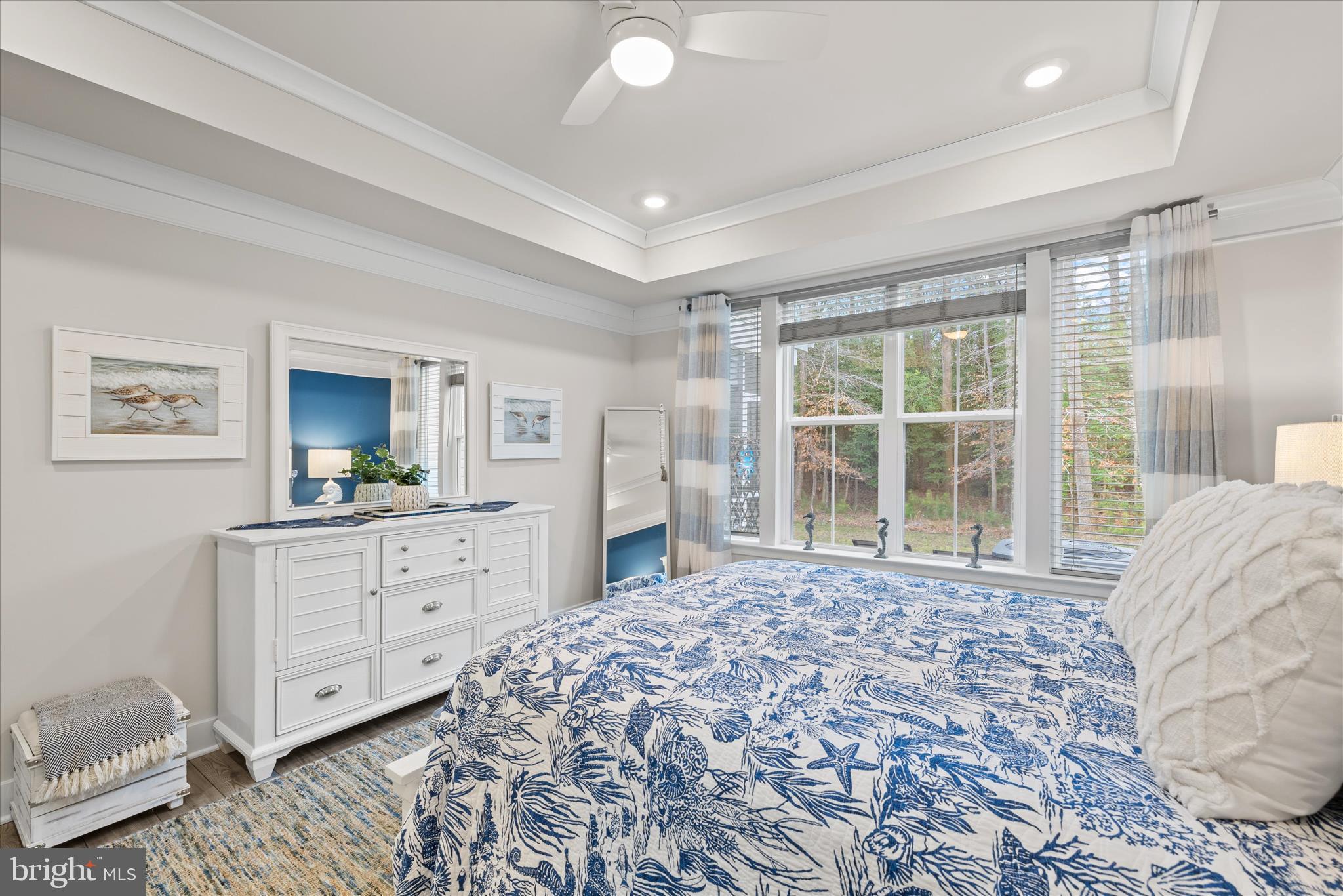 MILOS HAVEN - Residential