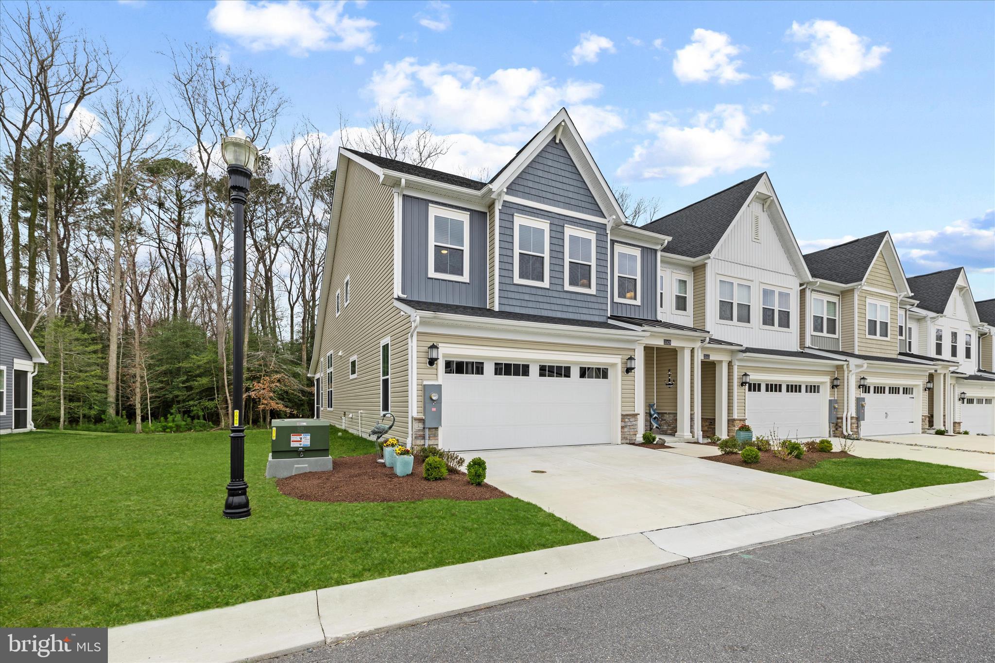 MILOS HAVEN - Residential