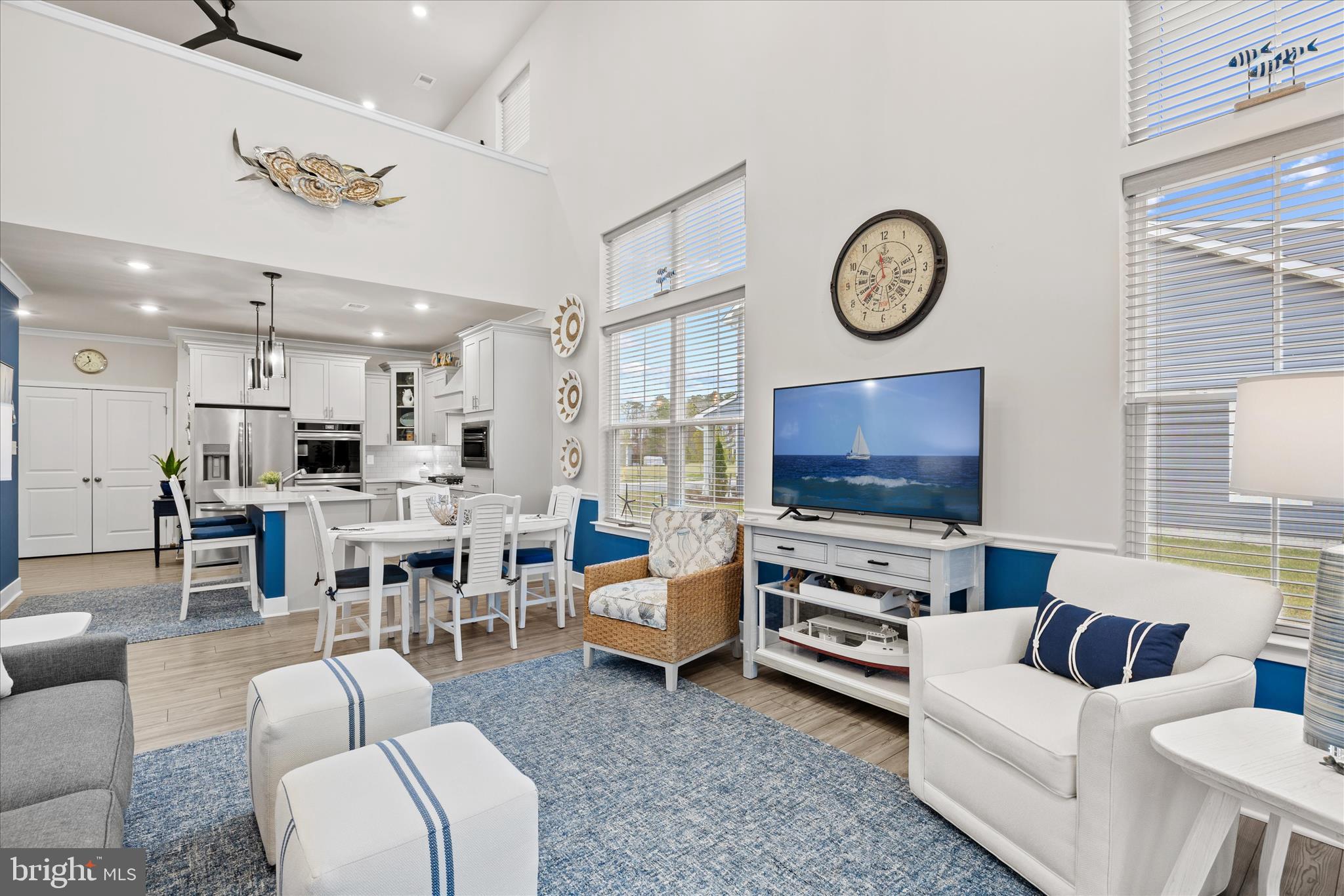 MILOS HAVEN - Residential