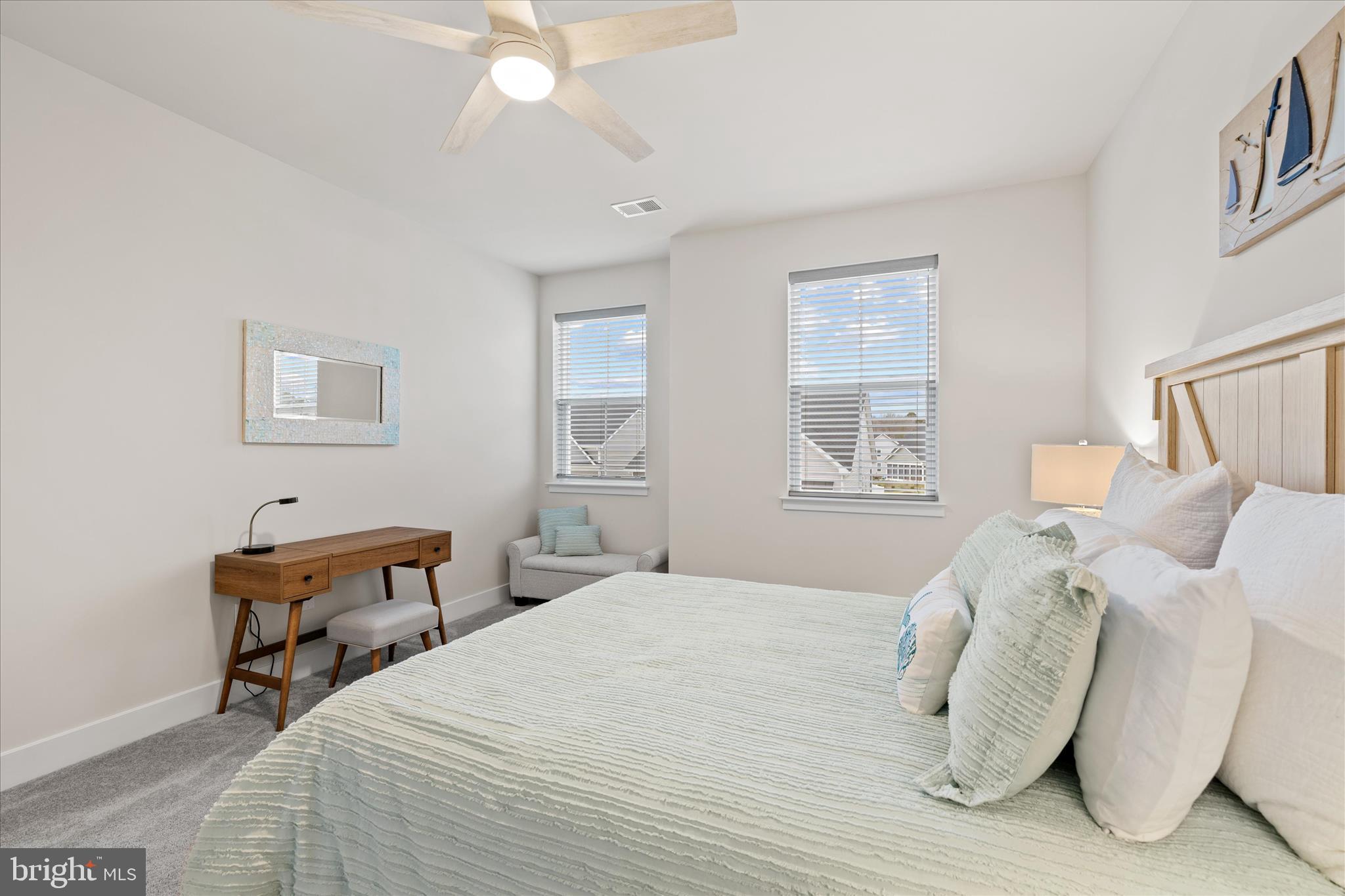 MILOS HAVEN - Residential