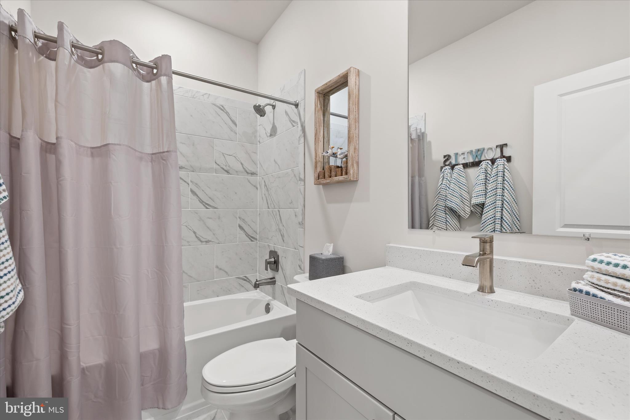 MILOS HAVEN - Residential