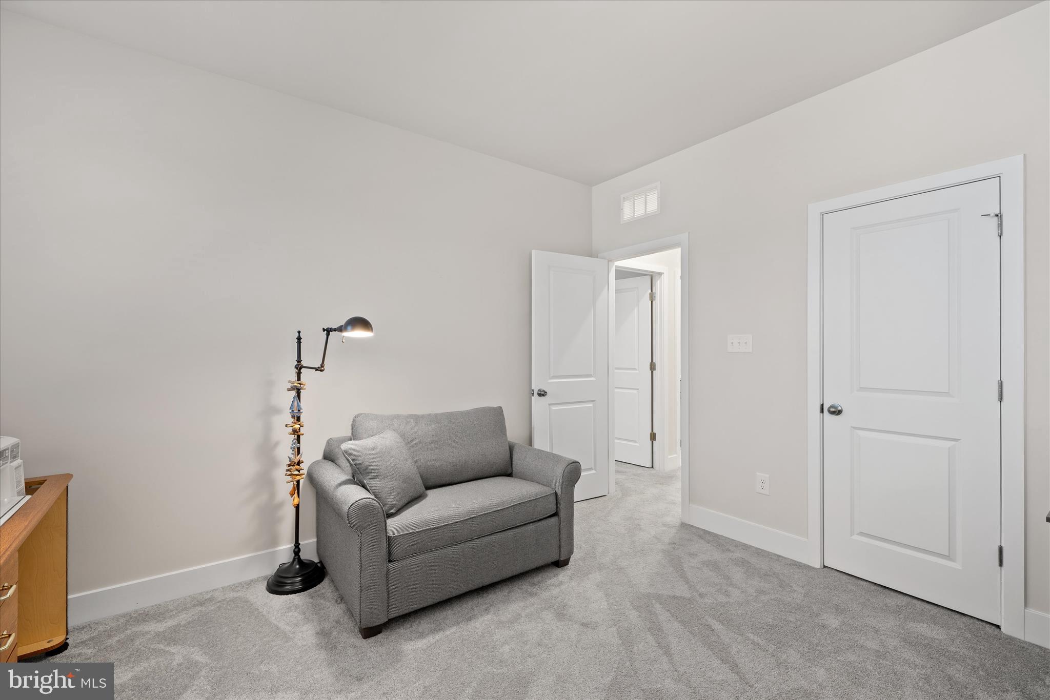 MILOS HAVEN - Residential