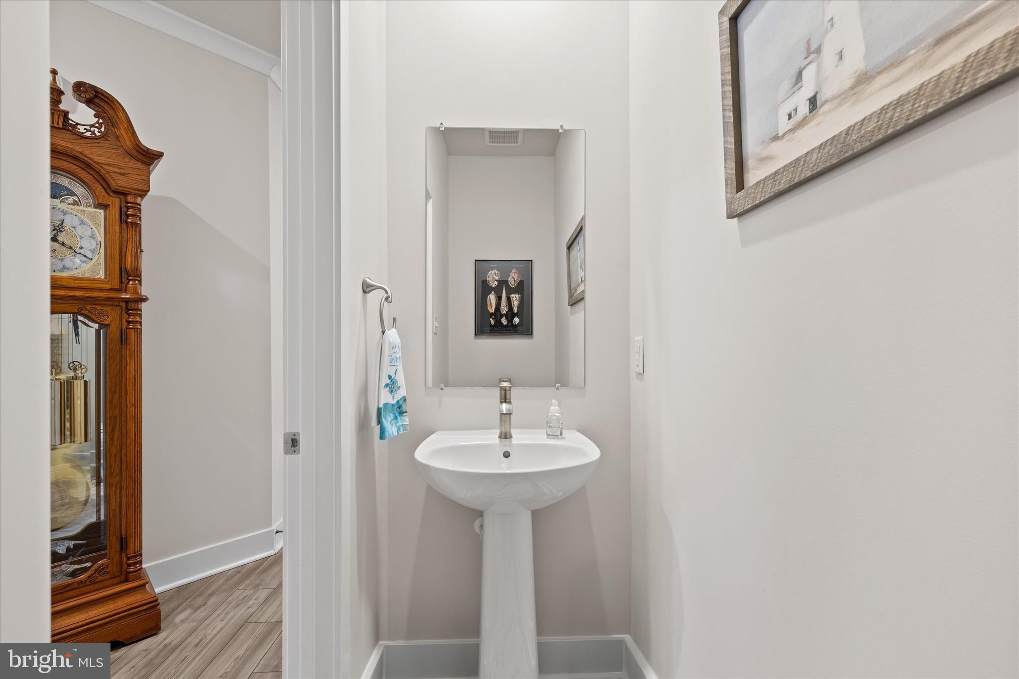 MILOS HAVEN - Residential