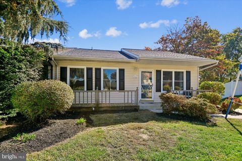 304 CRESTVIEW COURT WESTMINSTER MD 21158