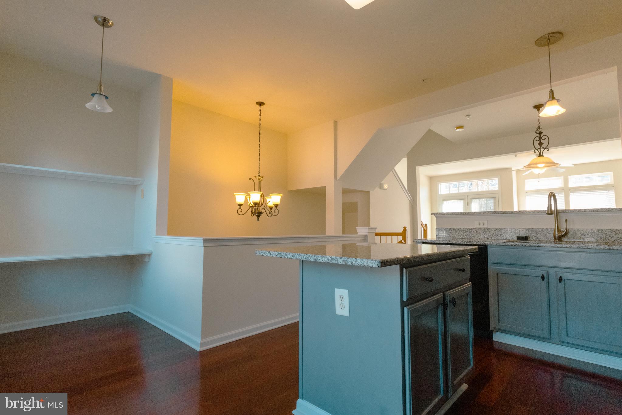 OVERLOOK - Residential Lease