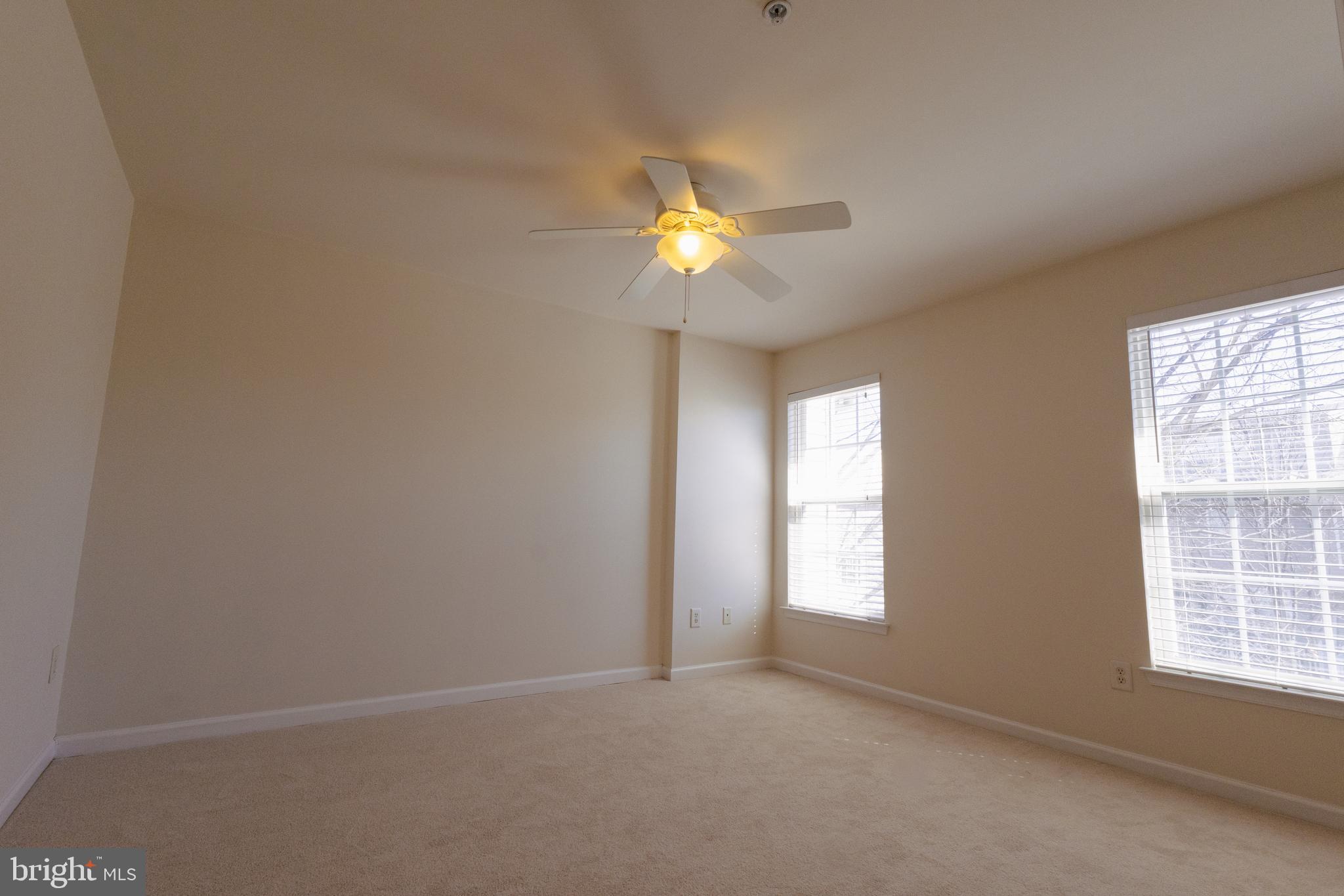 OVERLOOK - Residential Lease