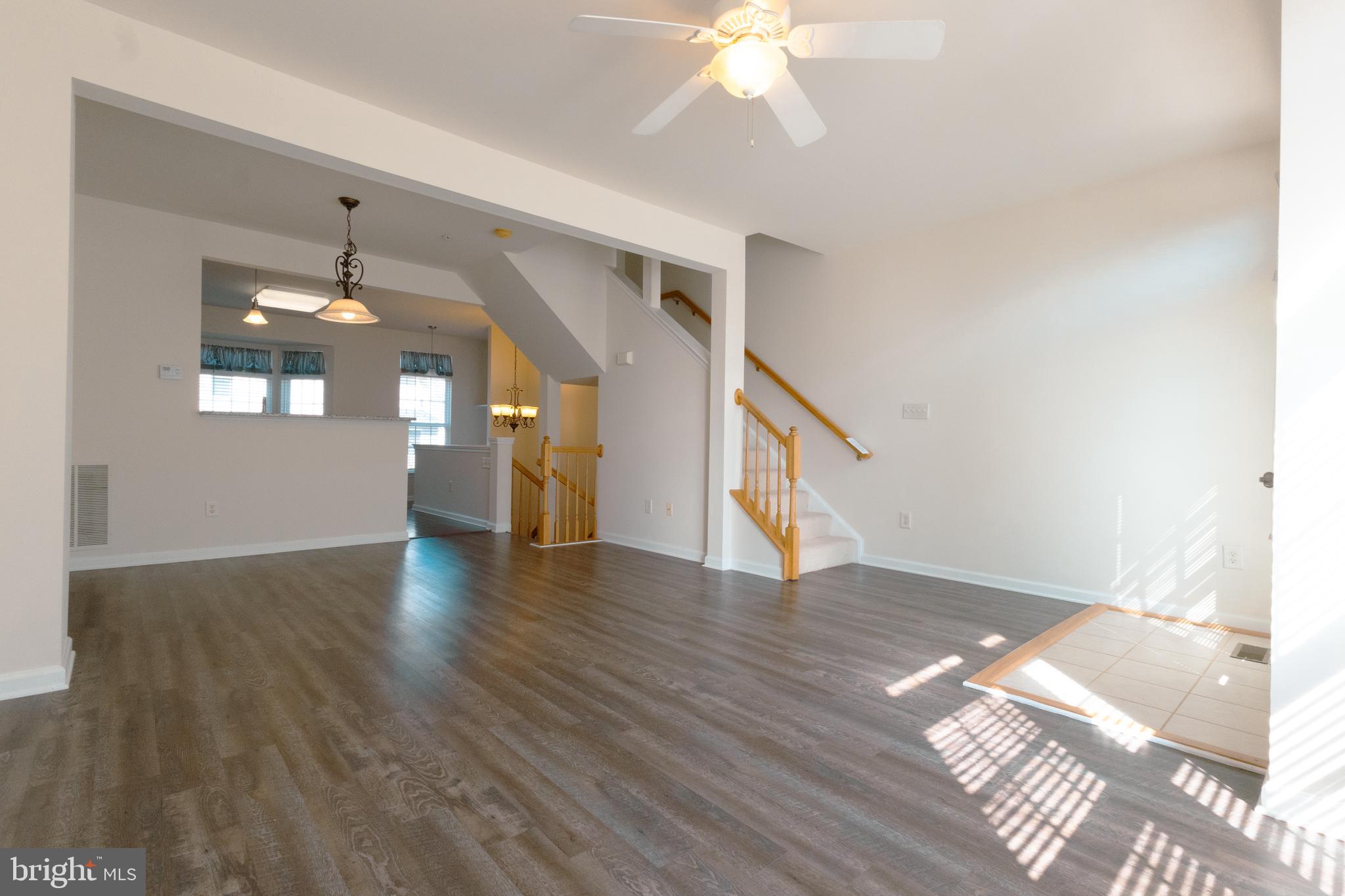 OVERLOOK - Residential Lease