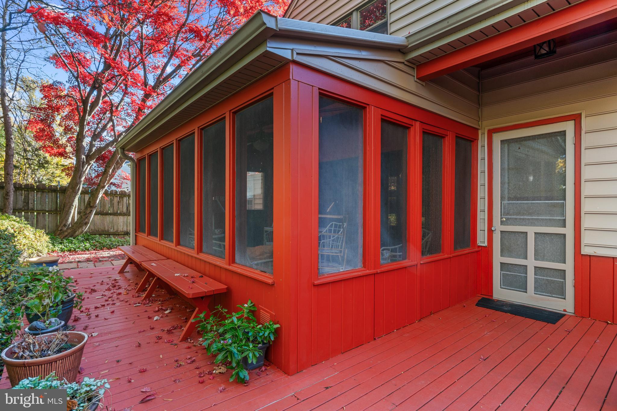 BROOKEVILLE KNOLLS - Residential