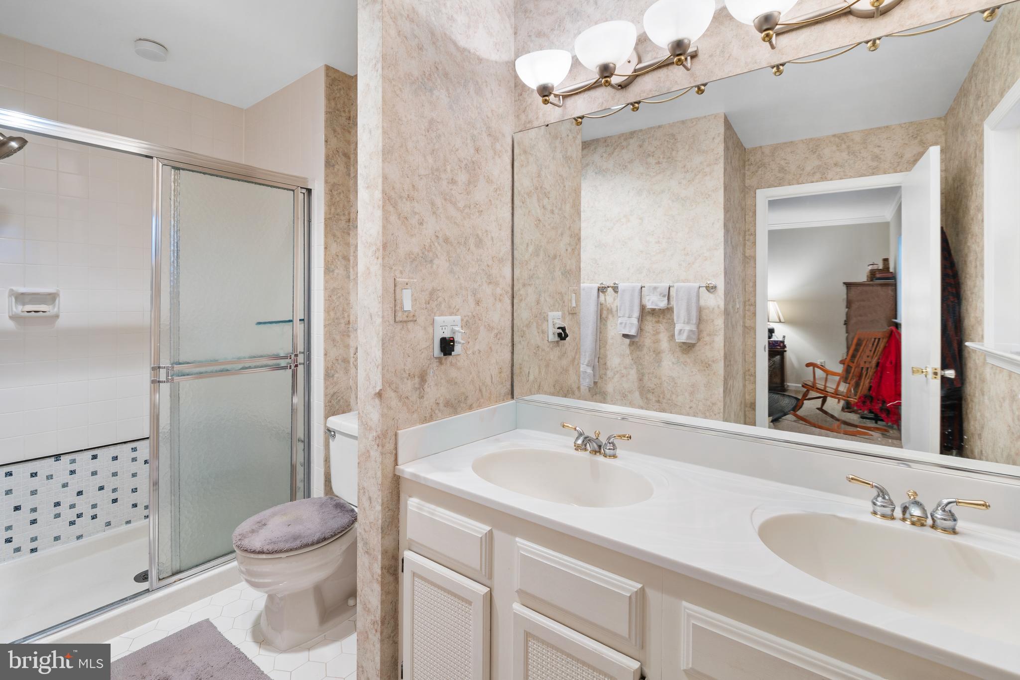 BROOKEVILLE KNOLLS - Residential