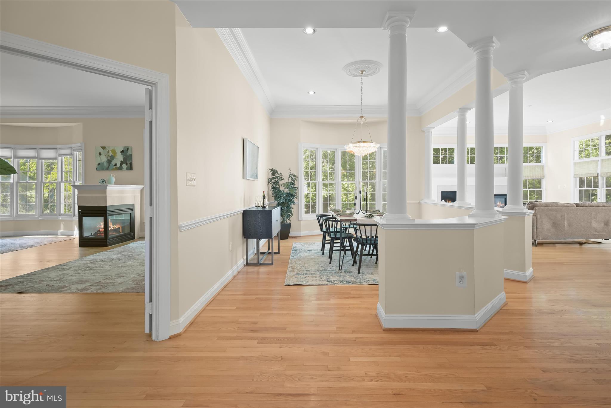 HAMPSHIRE GREENS - Residential