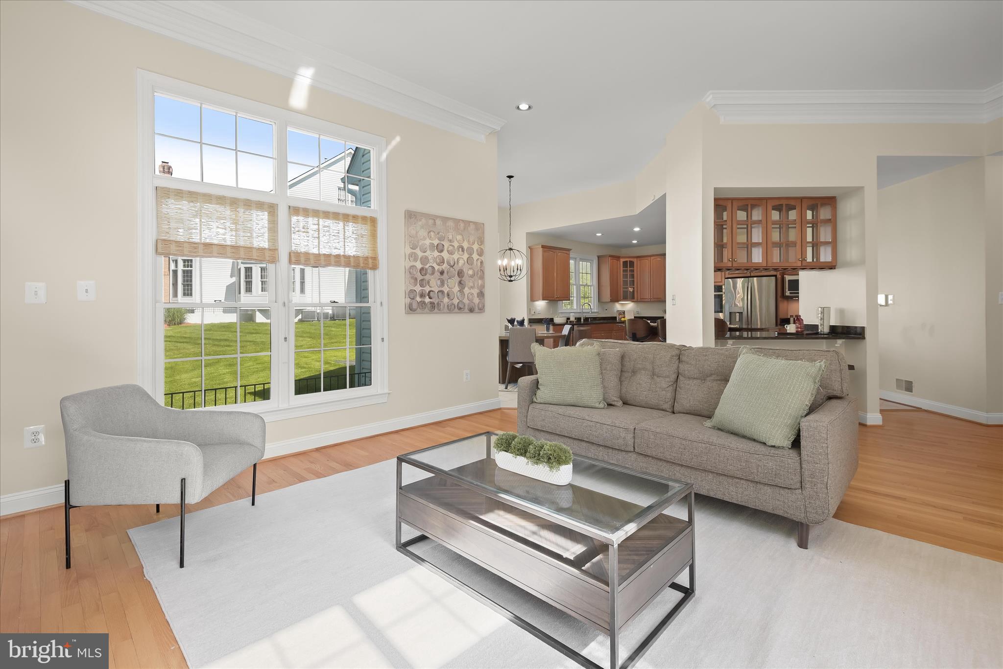 HAMPSHIRE GREENS - Residential
