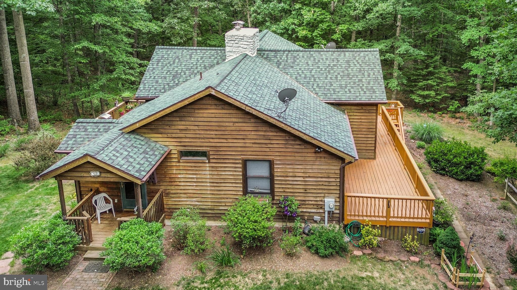 FOXWOOD KNOLLS - Residential