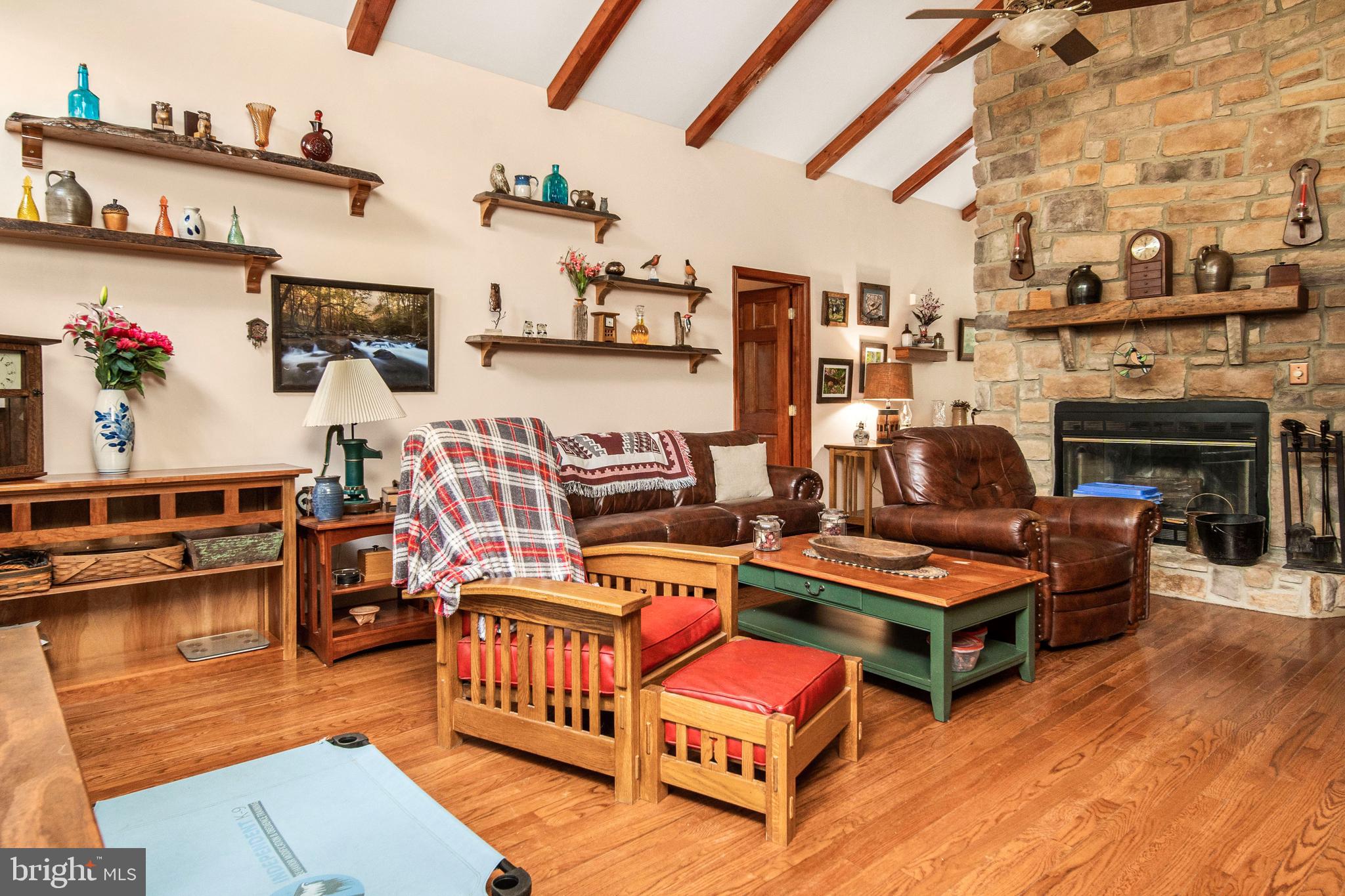 FOXWOOD KNOLLS - Residential