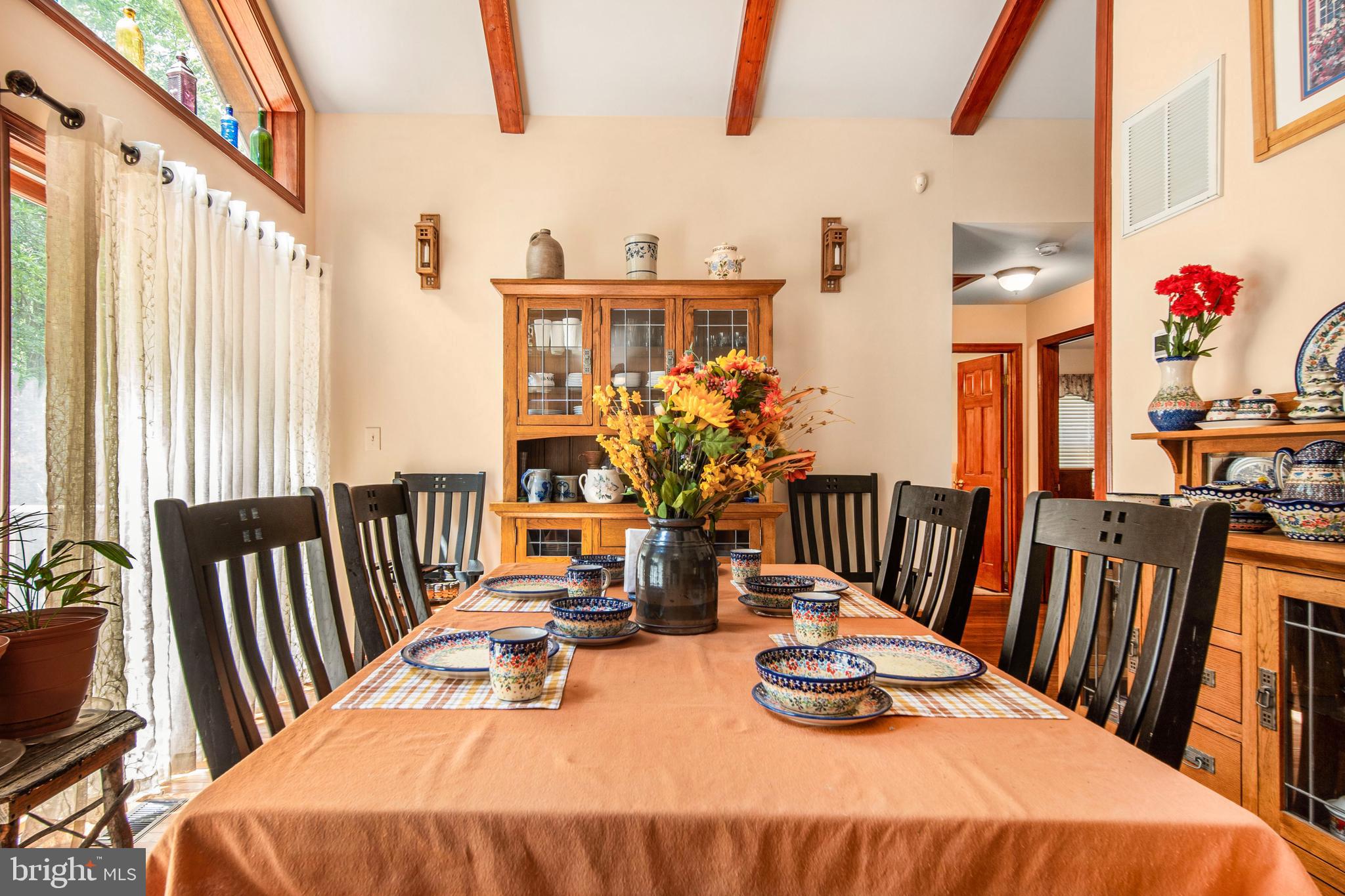 FOXWOOD KNOLLS - Residential