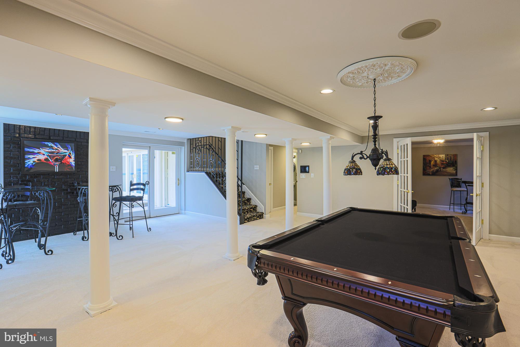 OWINGS MILLS - Residential