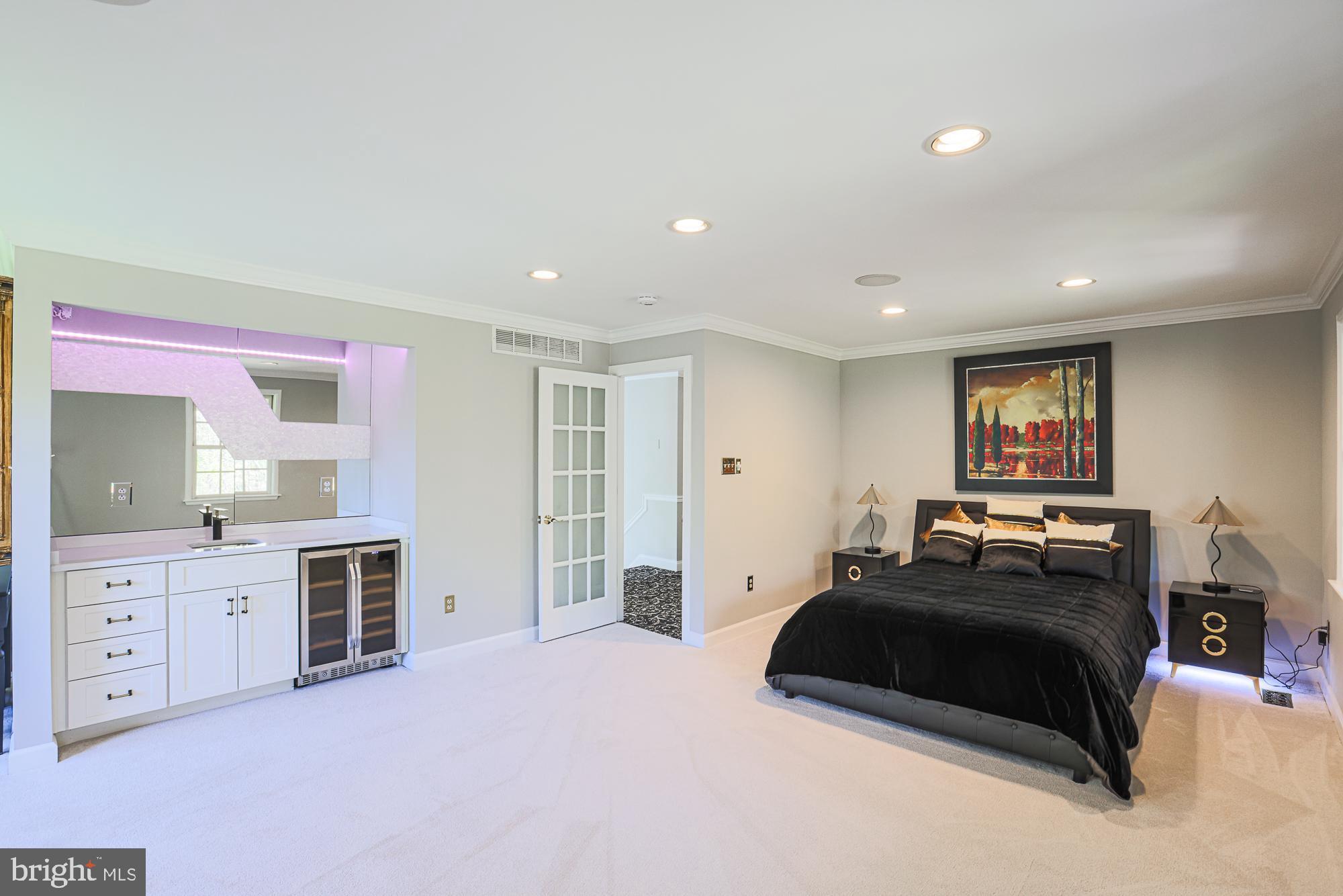 OWINGS MILLS - Residential