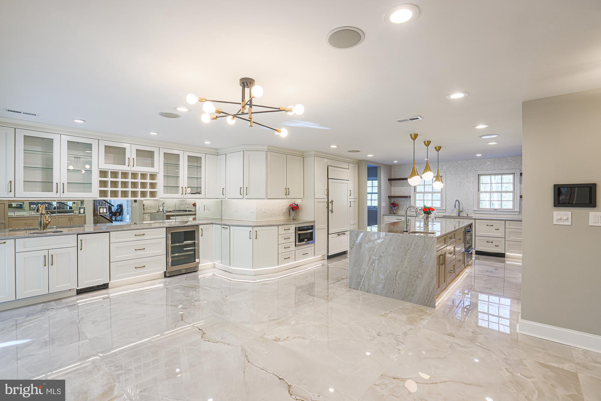 OWINGS MILLS - Residential