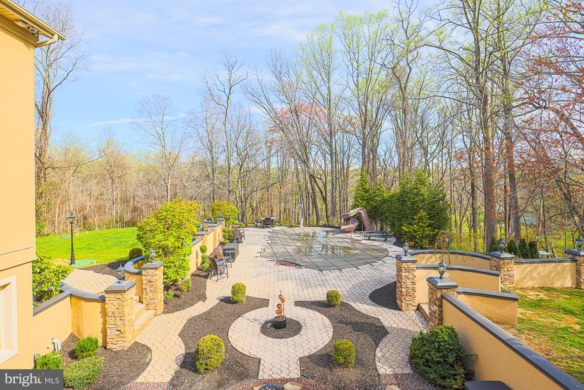 OWINGS MILLS - Residential