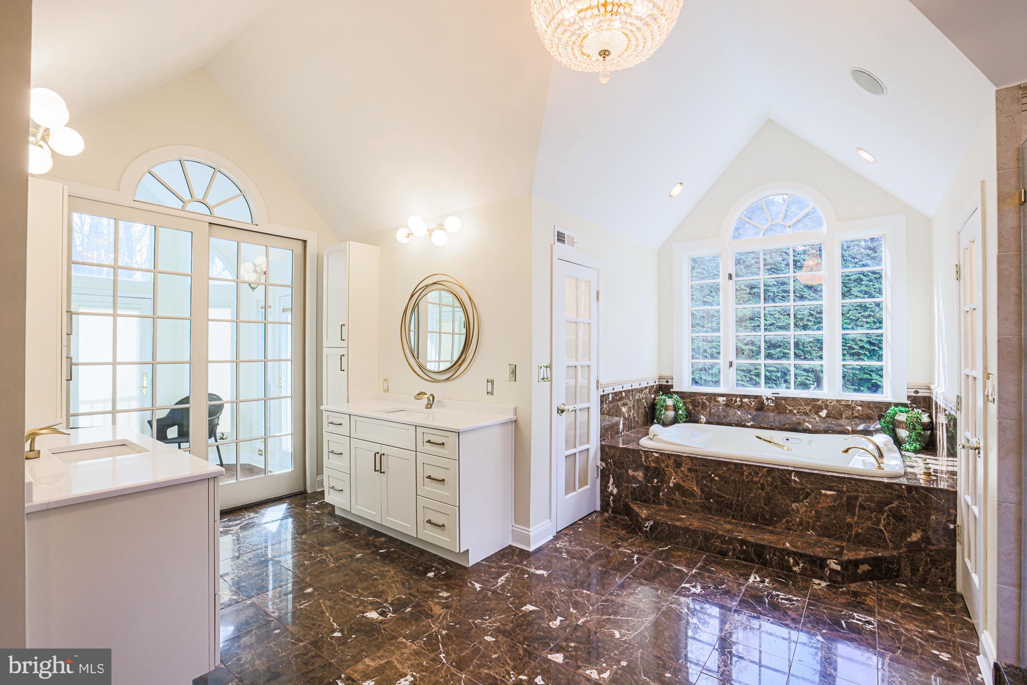 OWINGS MILLS - Residential