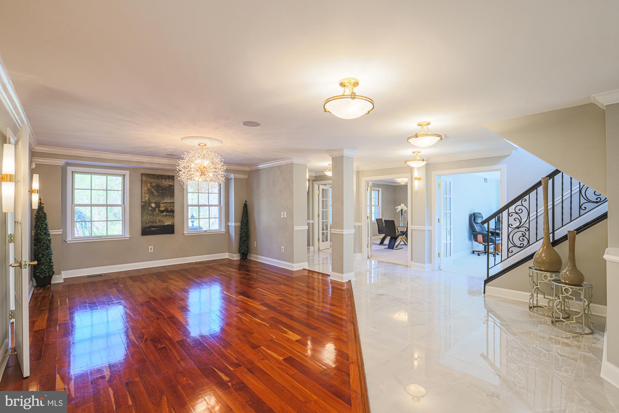 OWINGS MILLS - Residential