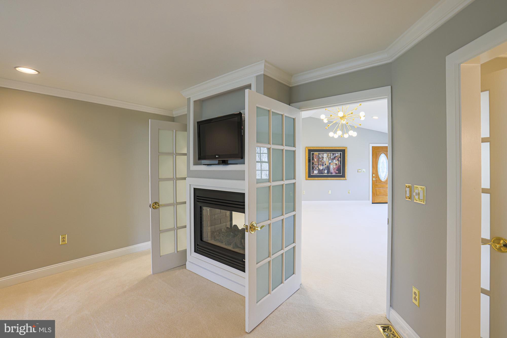 OWINGS MILLS - Residential