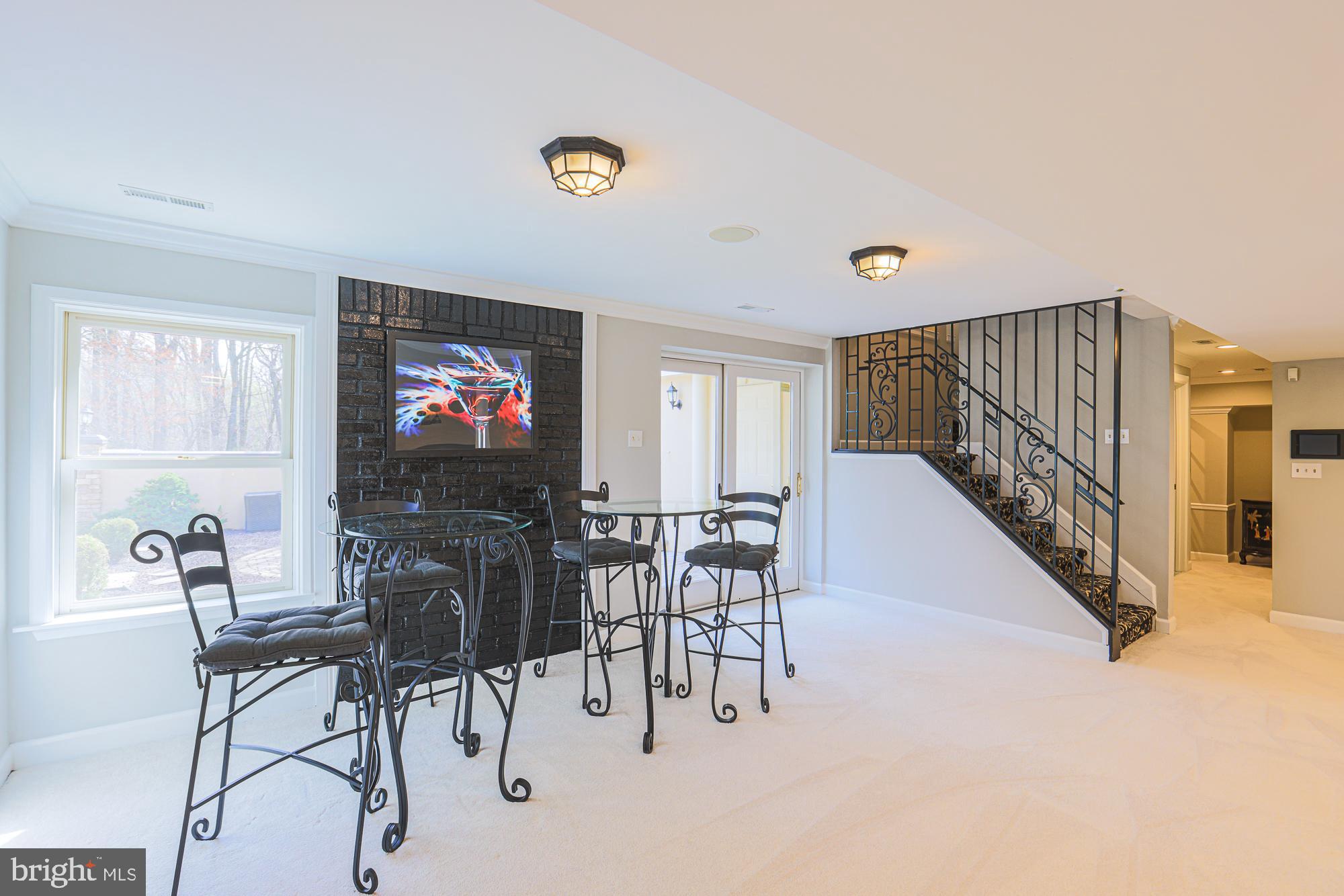 OWINGS MILLS - Residential