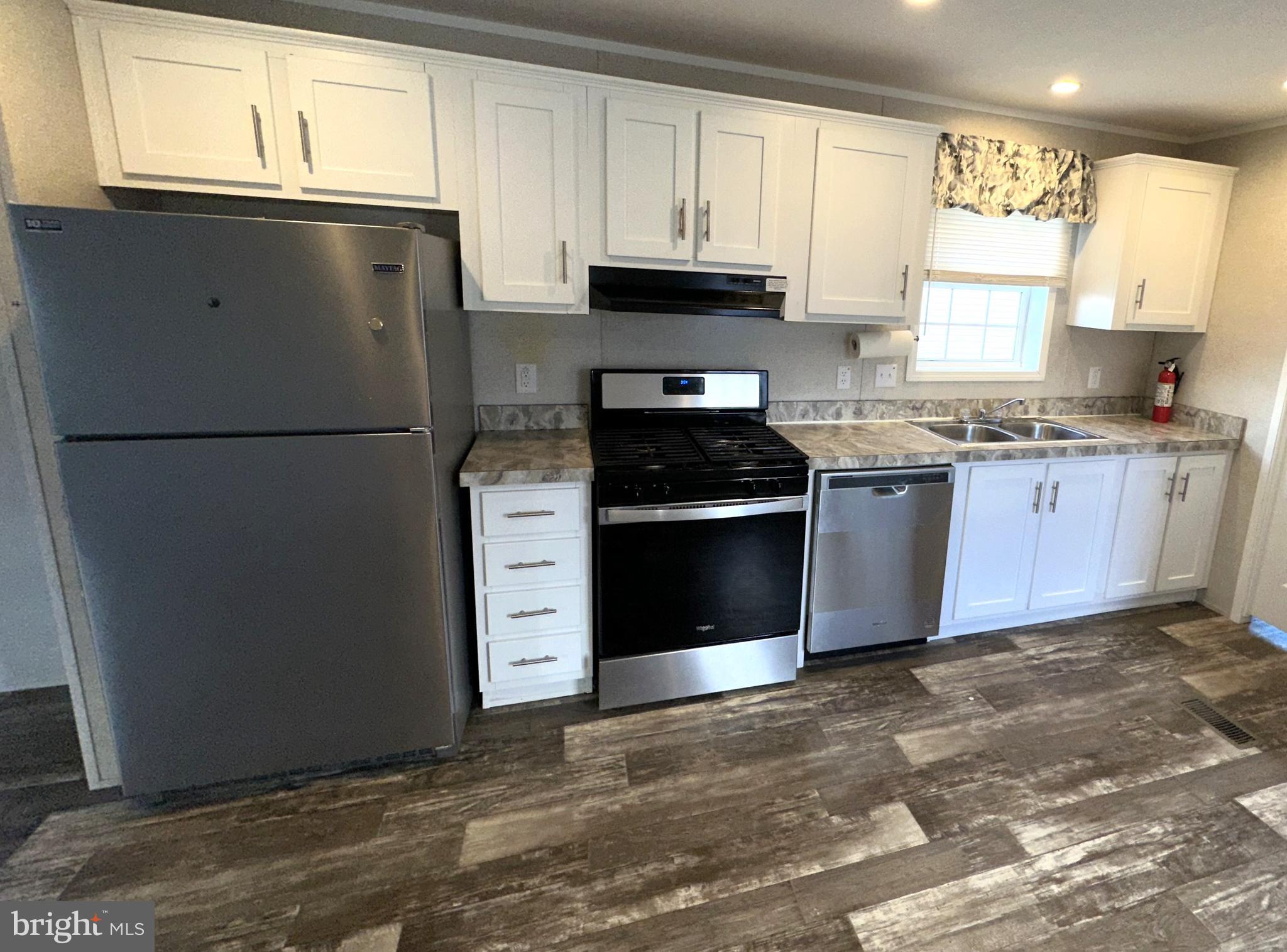 490 N PATUXENT ROAD 21