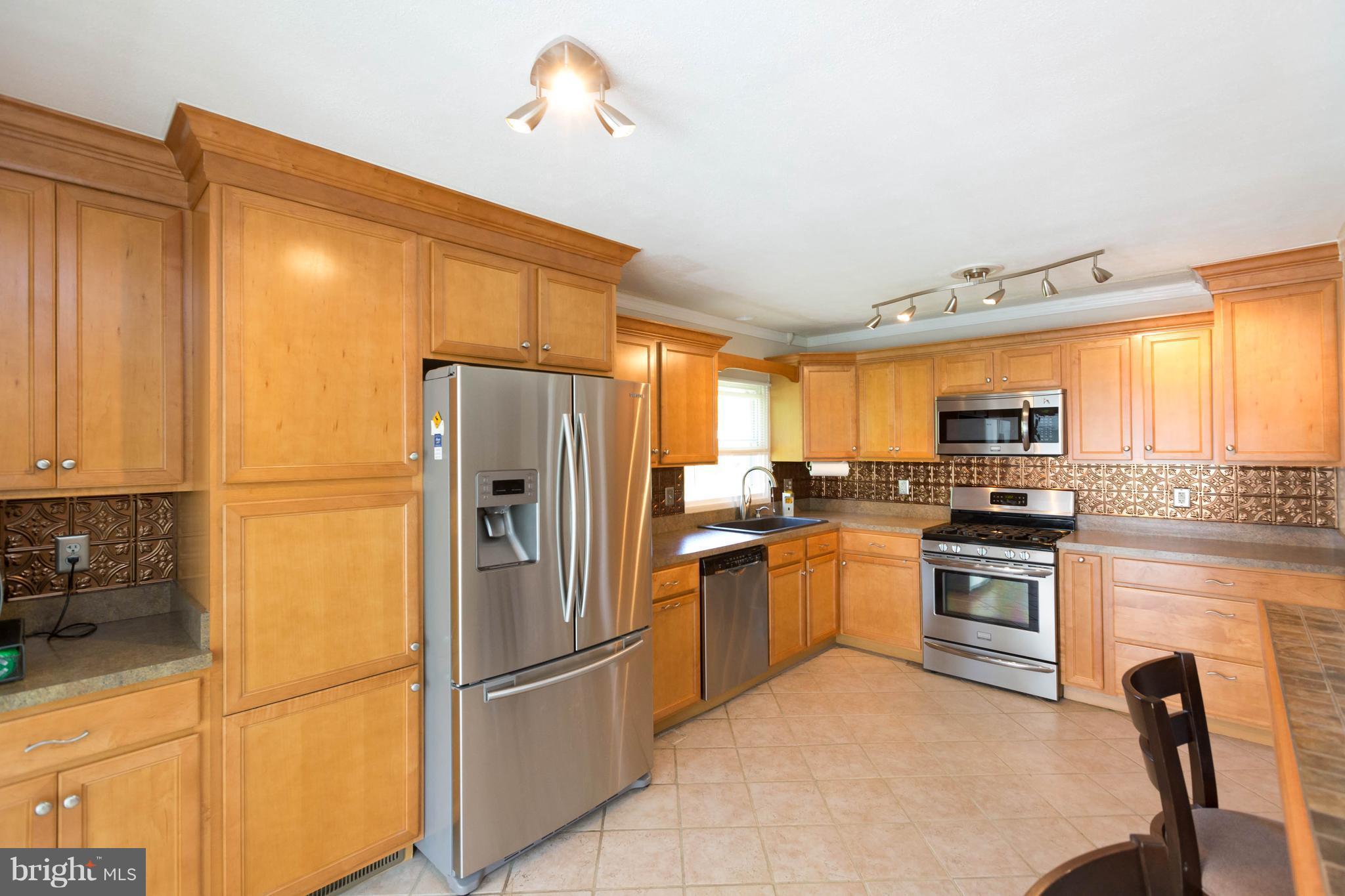 TURKEY HILL SUB - Residential