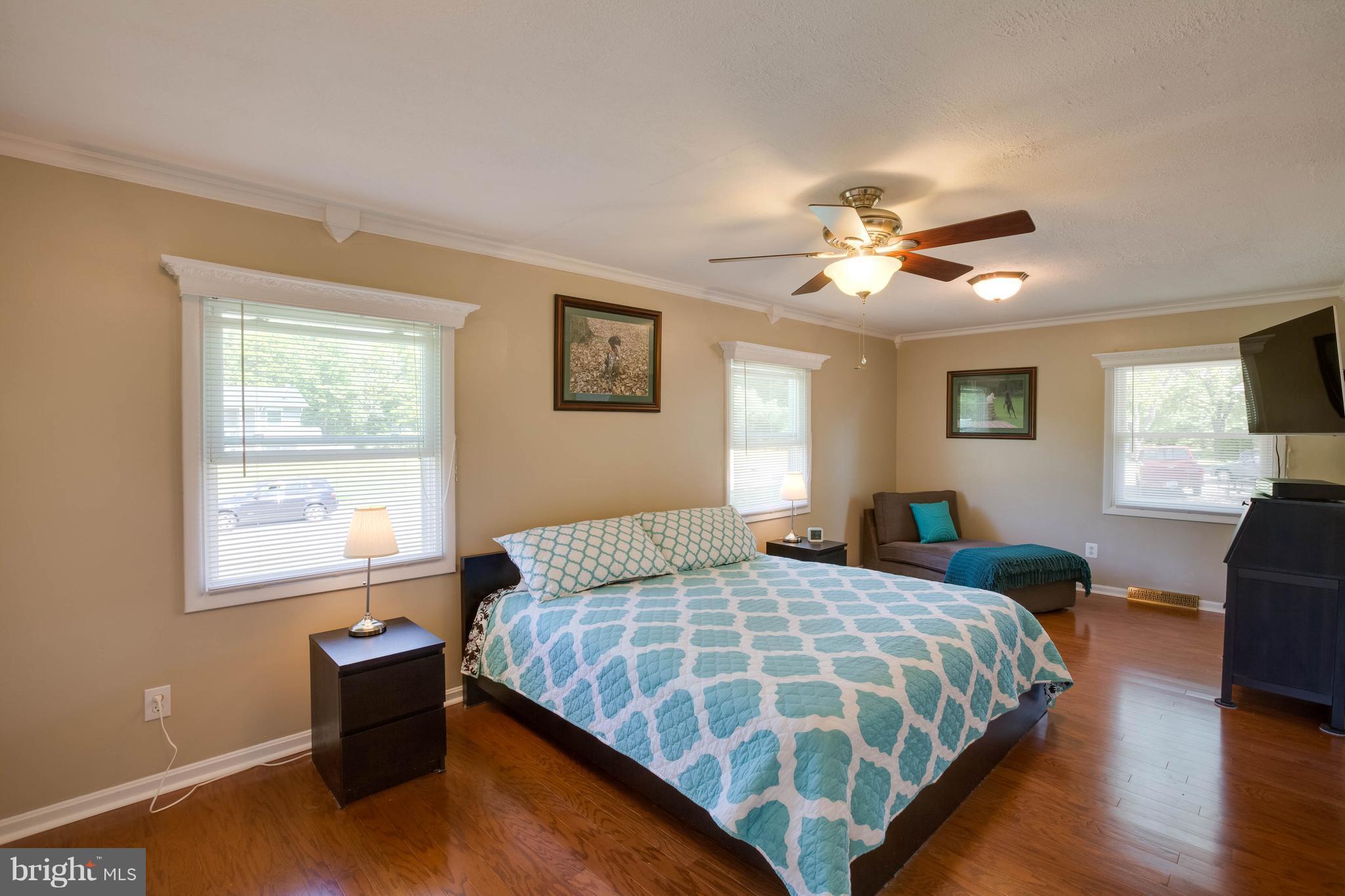 TURKEY HILL SUB - Residential