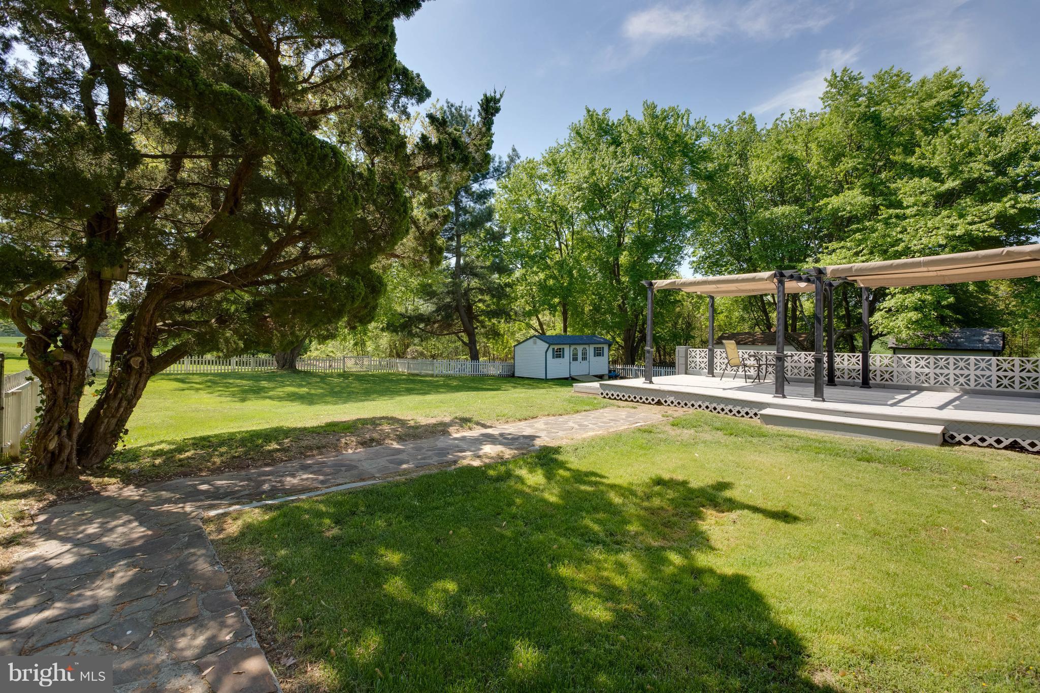 TURKEY HILL SUB - Residential