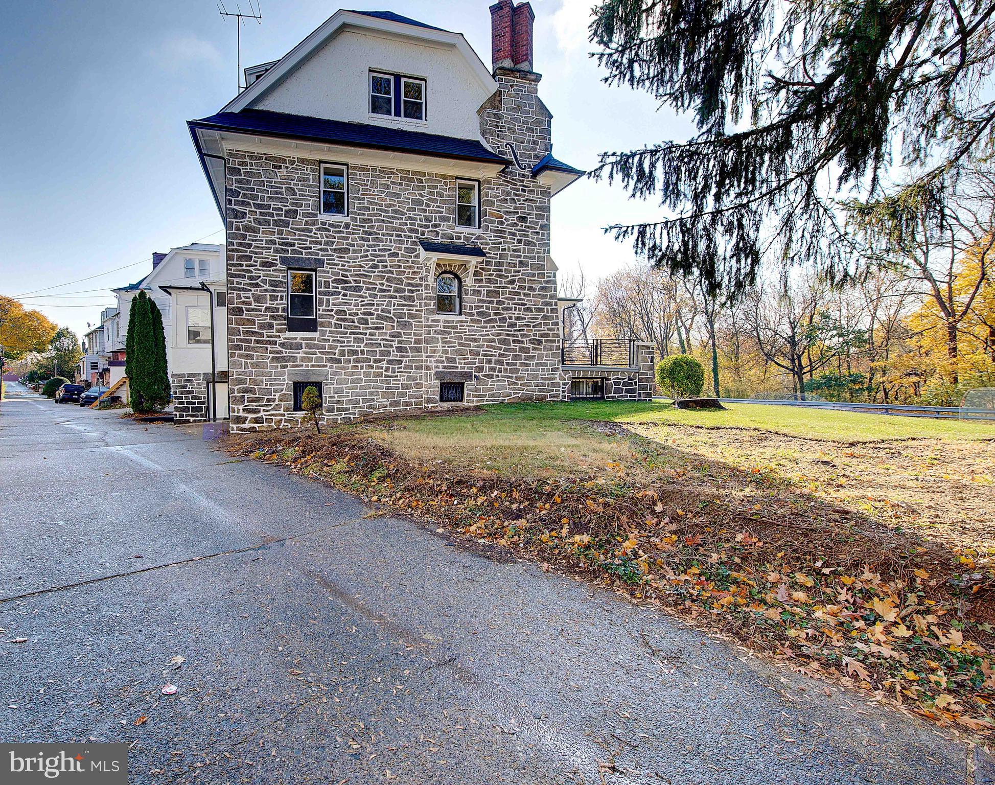 COBBS CREEK - Residential