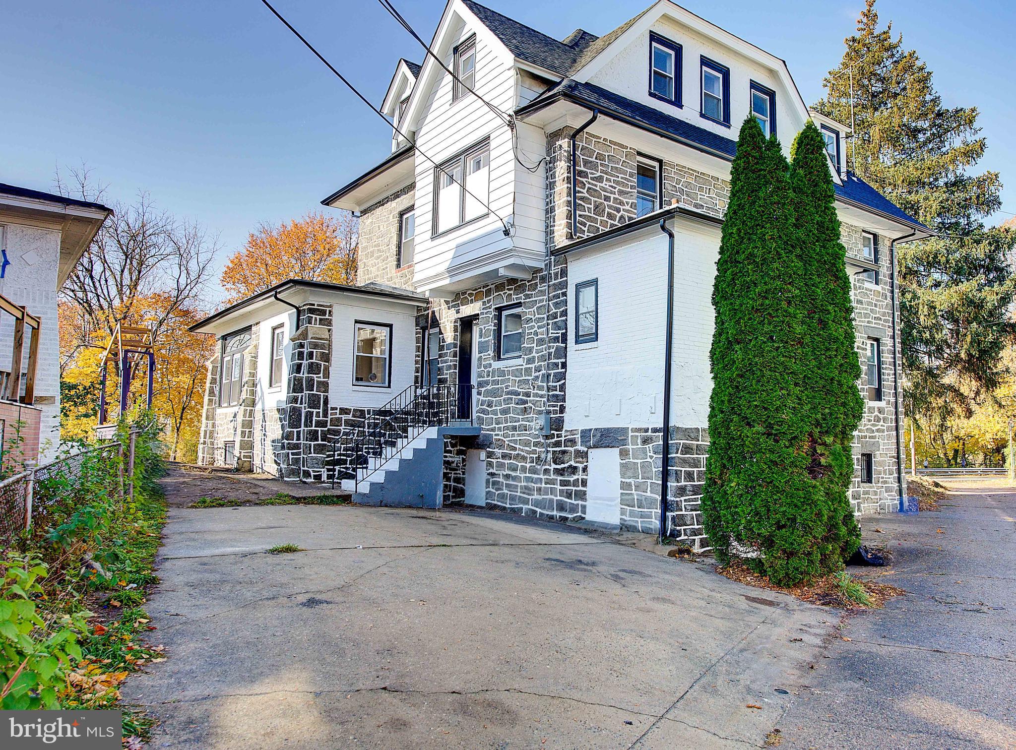 COBBS CREEK - Residential