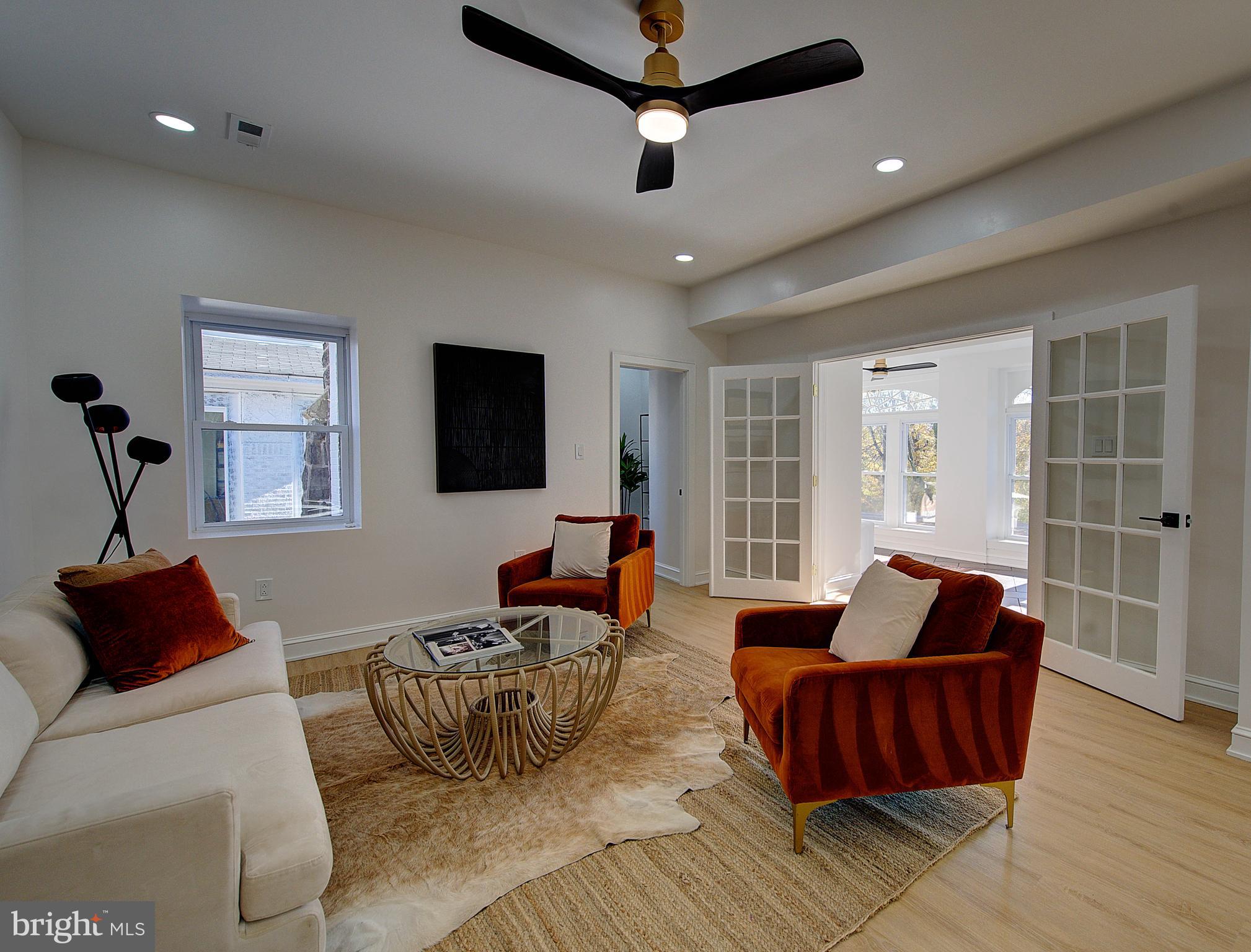 COBBS CREEK - Residential