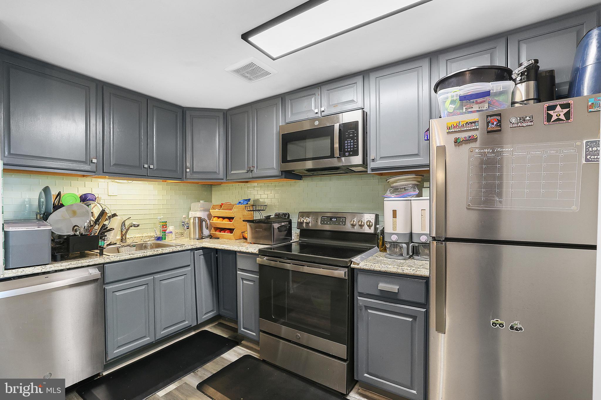 SUFFOLK PLACE - Residential