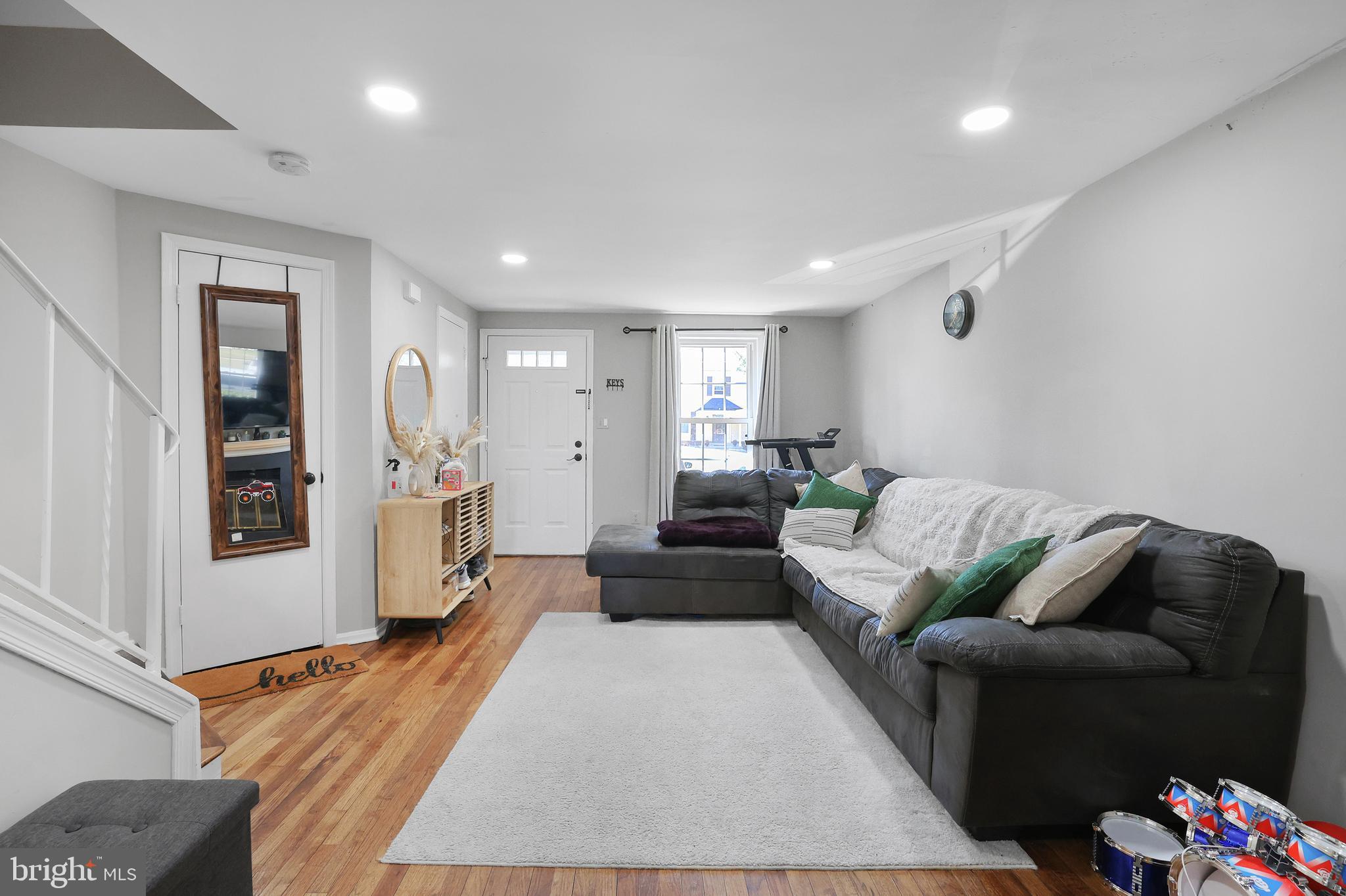 SUFFOLK PLACE - Residential