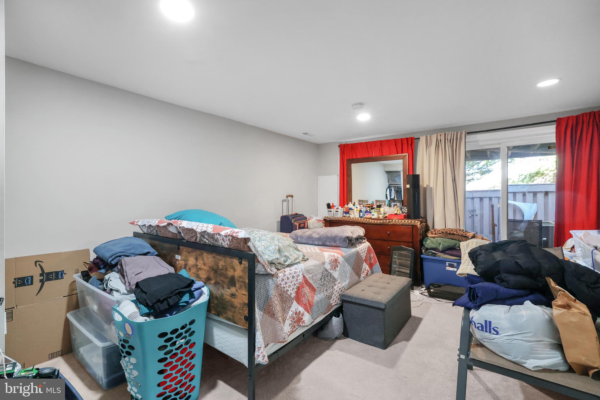 SUFFOLK PLACE - Residential