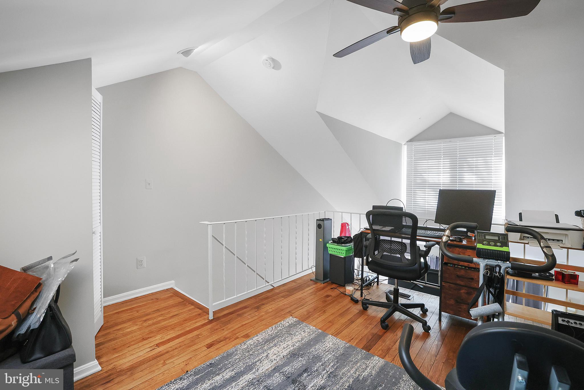 SUFFOLK PLACE - Residential