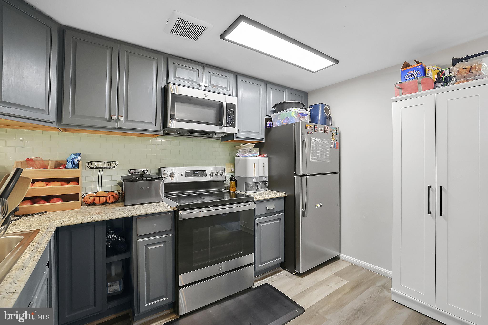 SUFFOLK PLACE - Residential