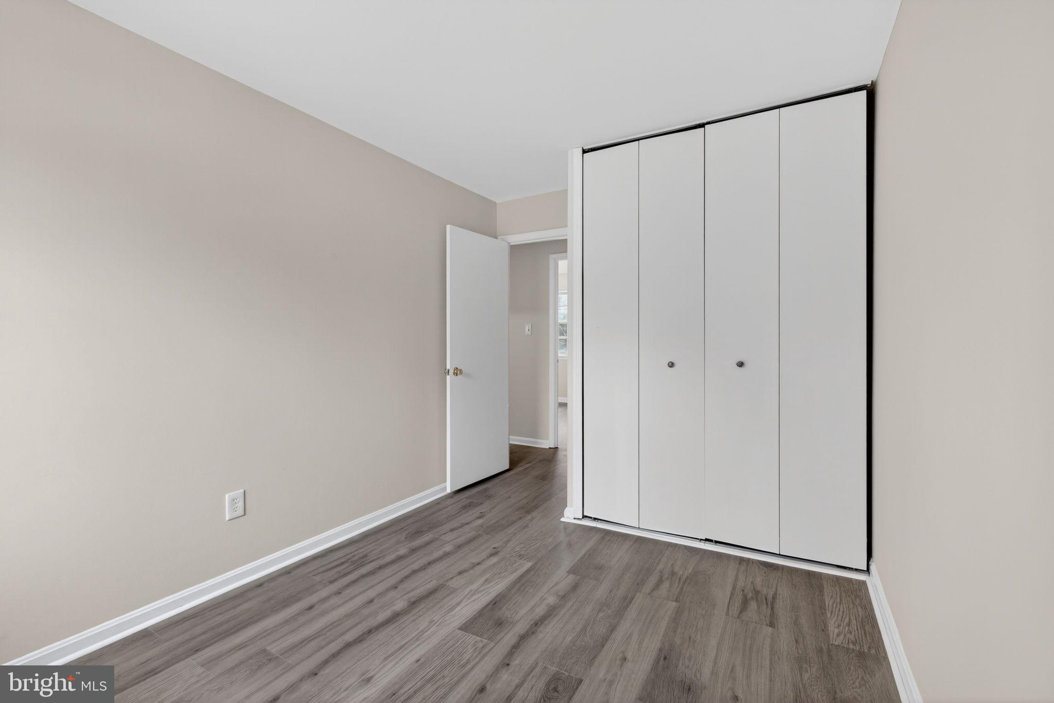 RYON WOODS SUB - Residential