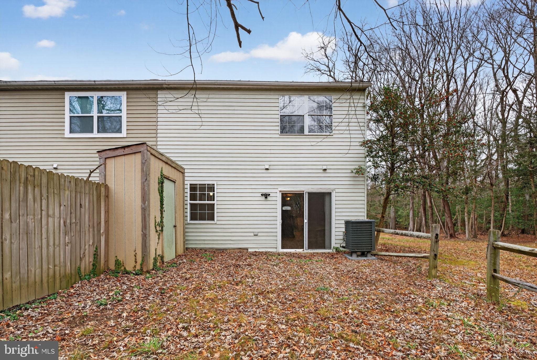 RYON WOODS SUB - Residential