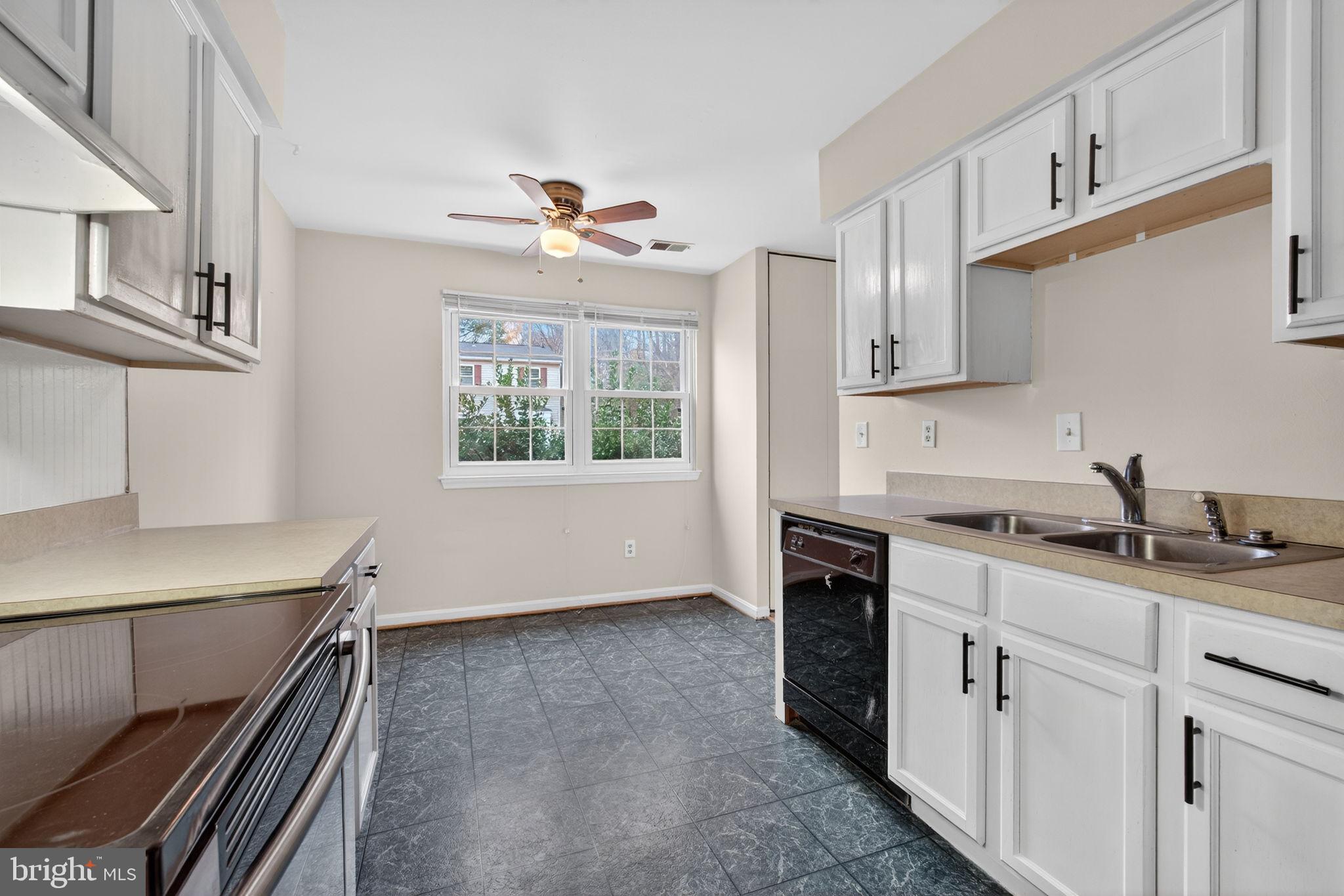 RYON WOODS SUB - Residential