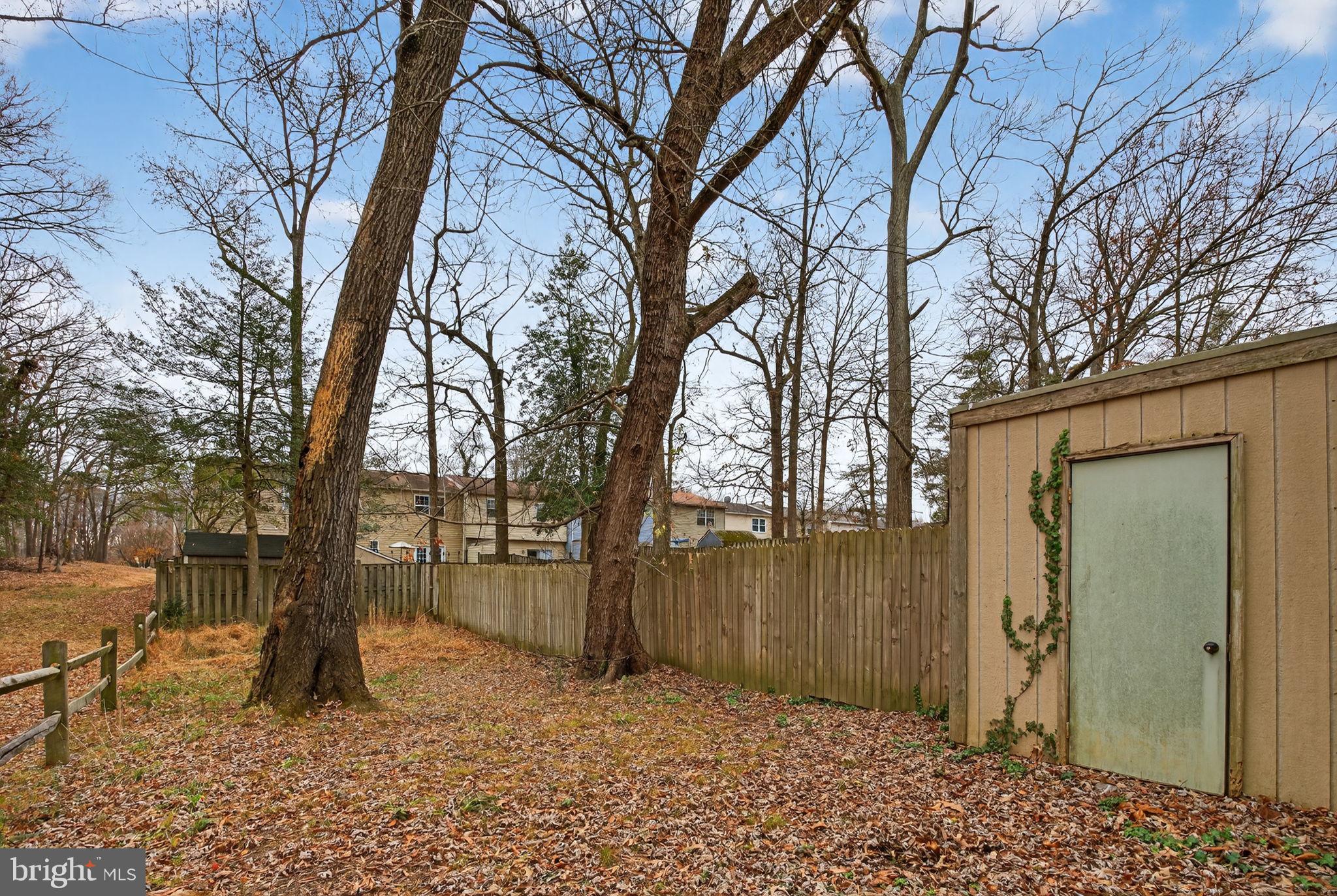 RYON WOODS SUB - Residential