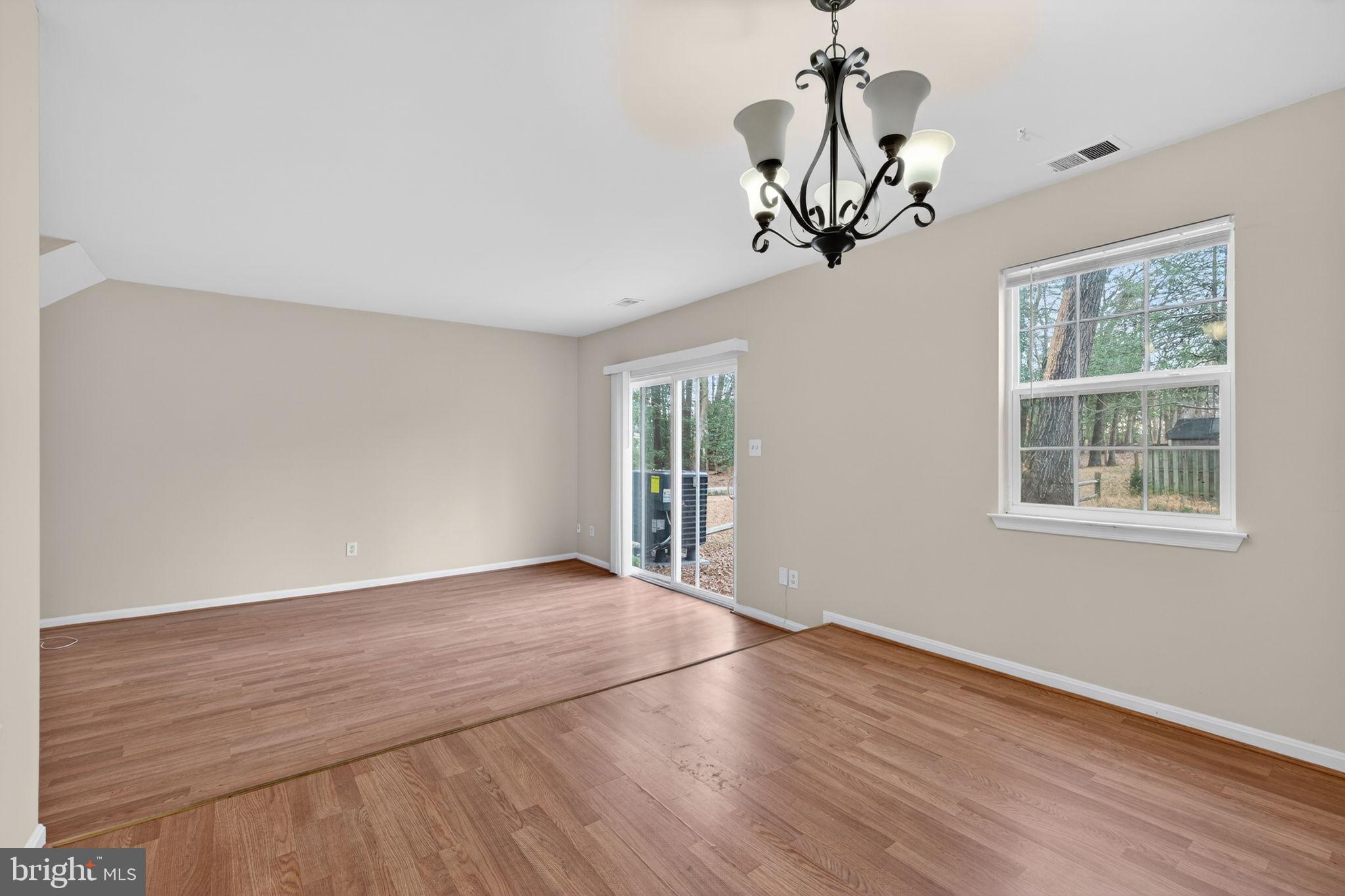 RYON WOODS SUB - Residential