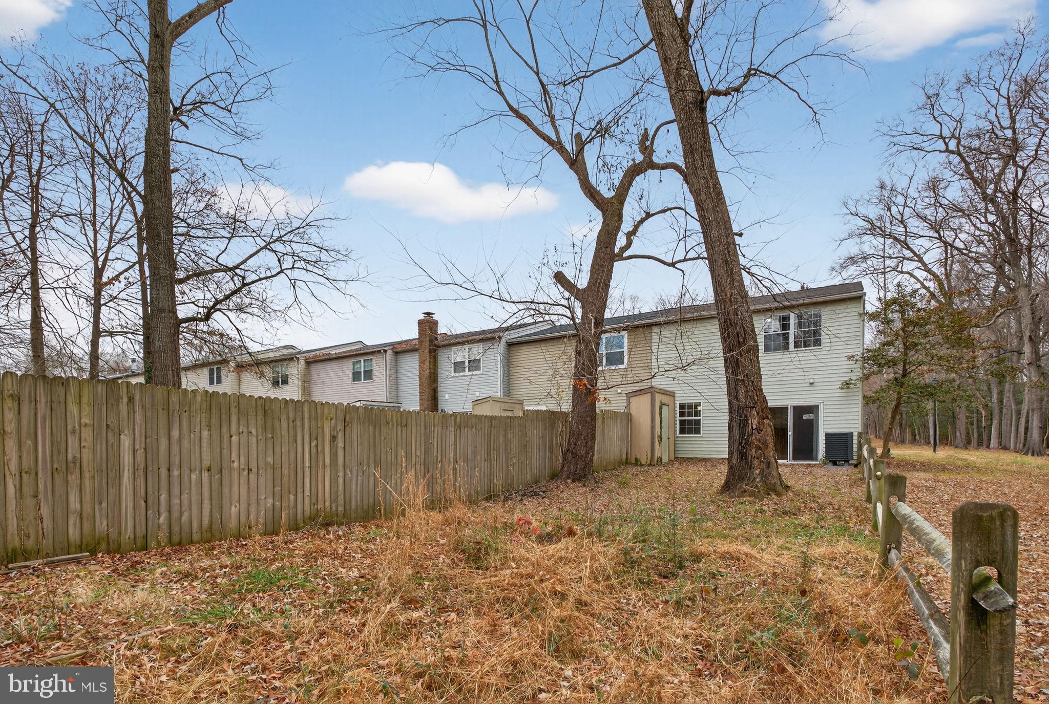 RYON WOODS SUB - Residential