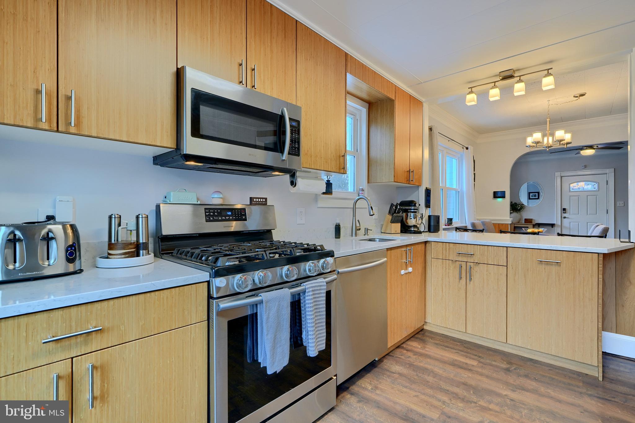 LAKE WALKER - Residential