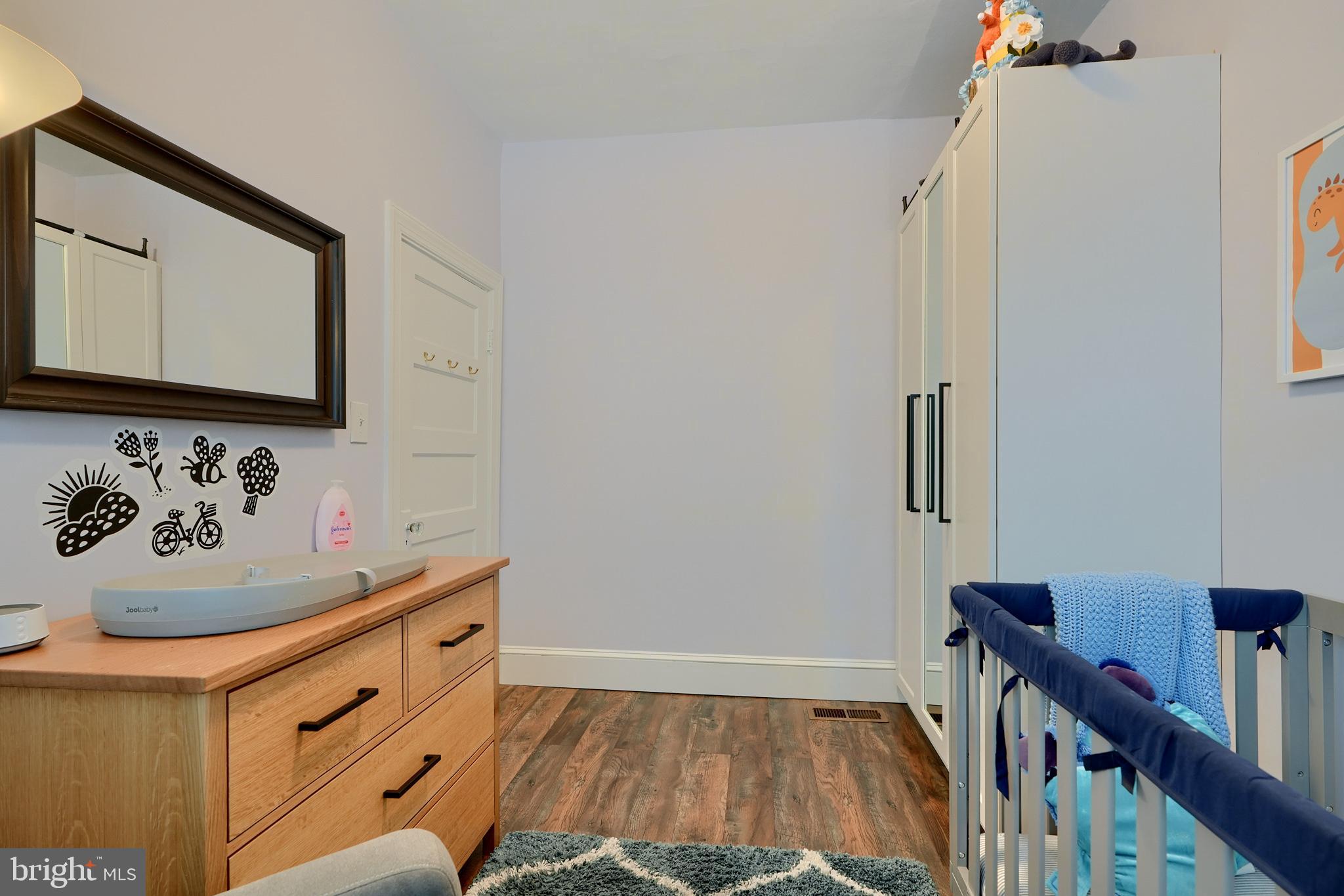 LAKE WALKER - Residential