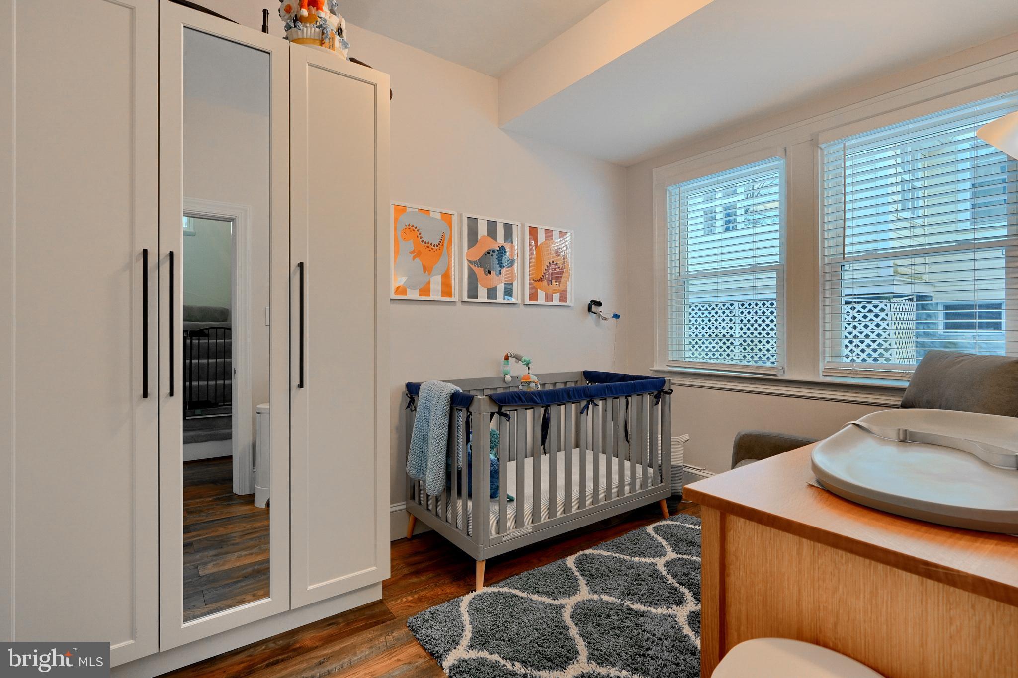 LAKE WALKER - Residential