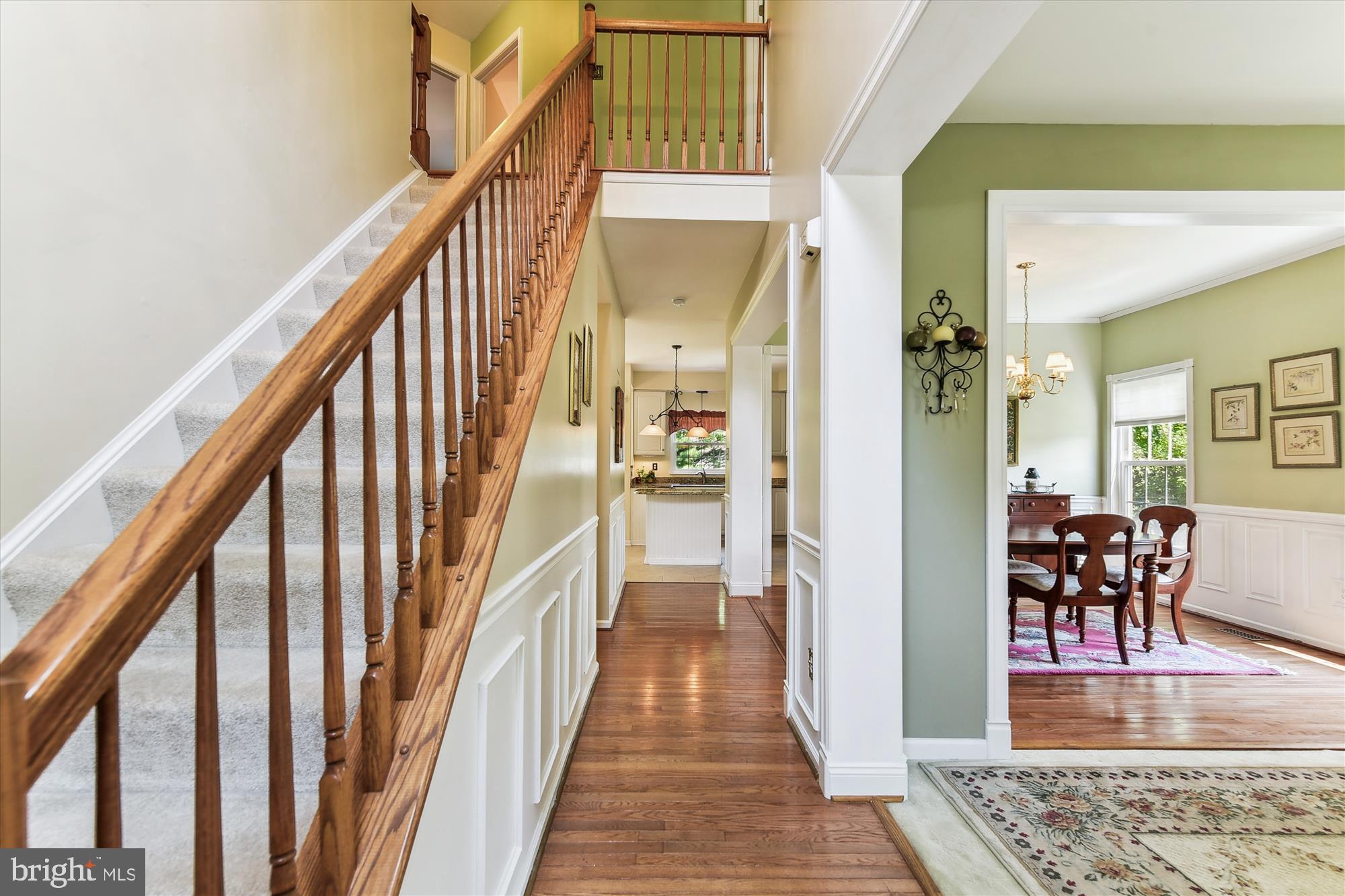 808 PINE CREEK WAY