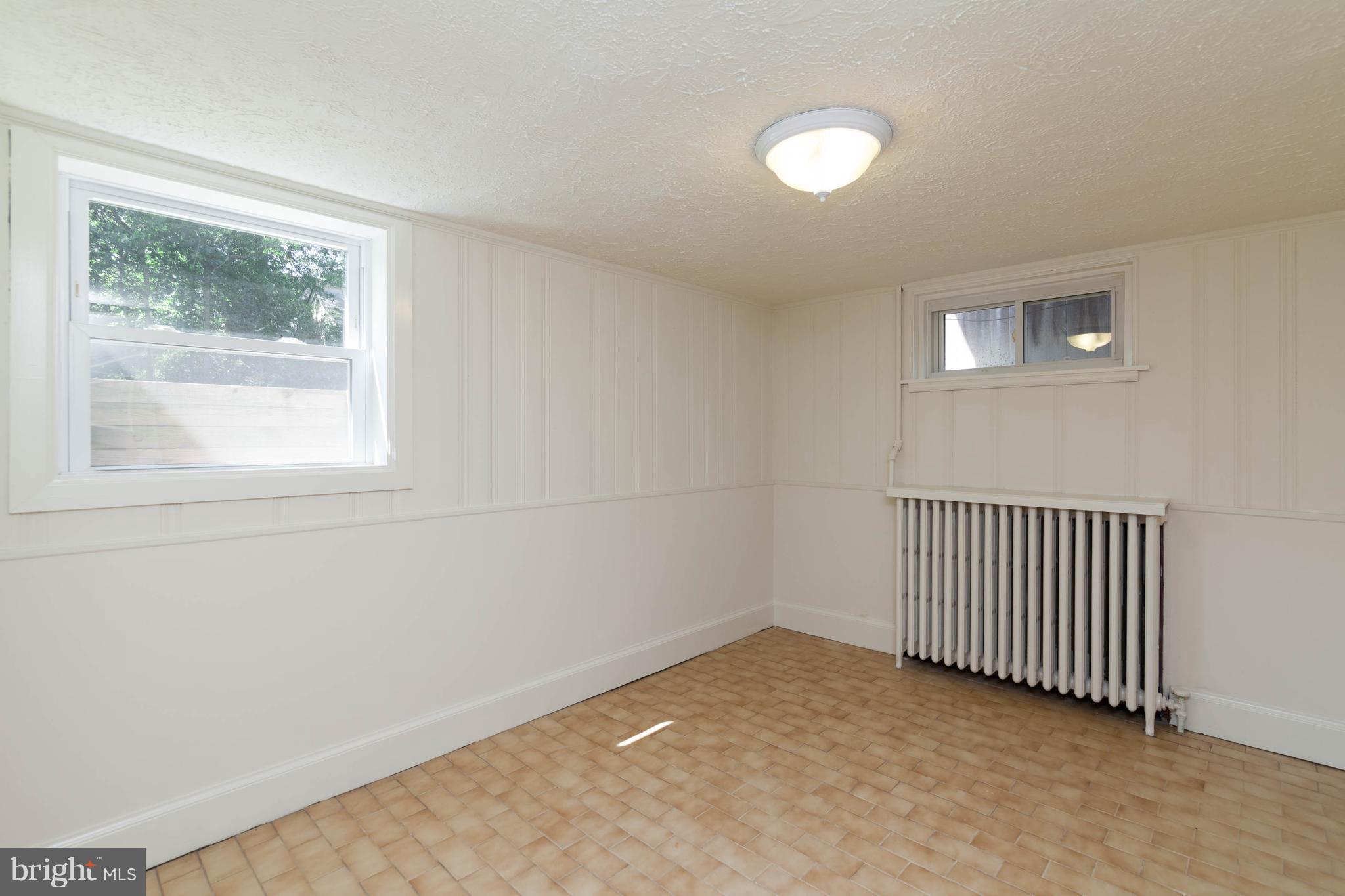 ASHTON HEIGHTS - Residential