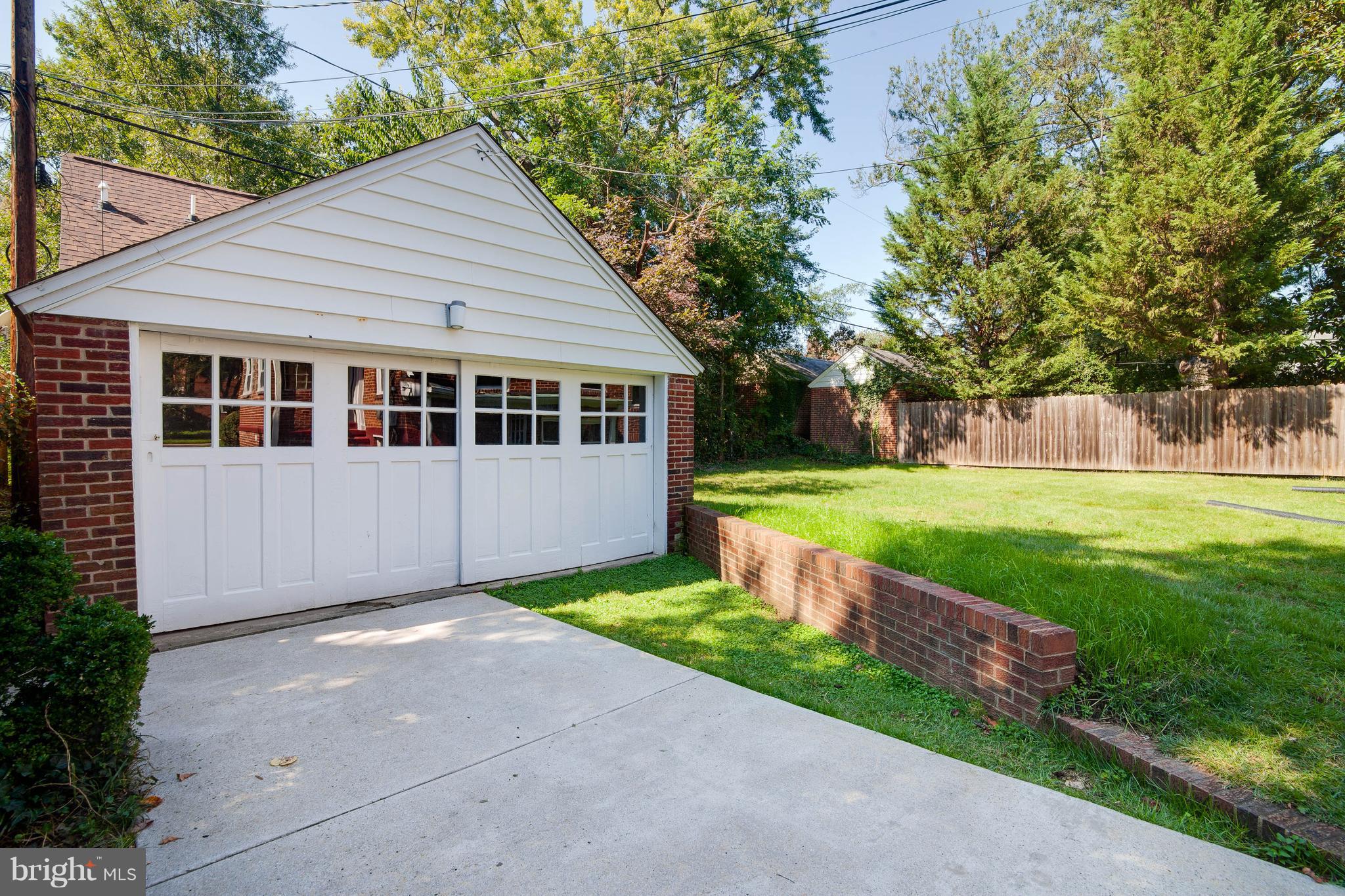 ASHTON HEIGHTS - Residential